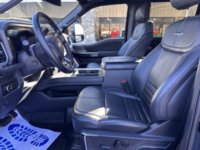 2025 Ford Super Duty F-350 SRW Platinum