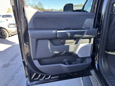 2025 Ford Super Duty F-350 SRW Platinum