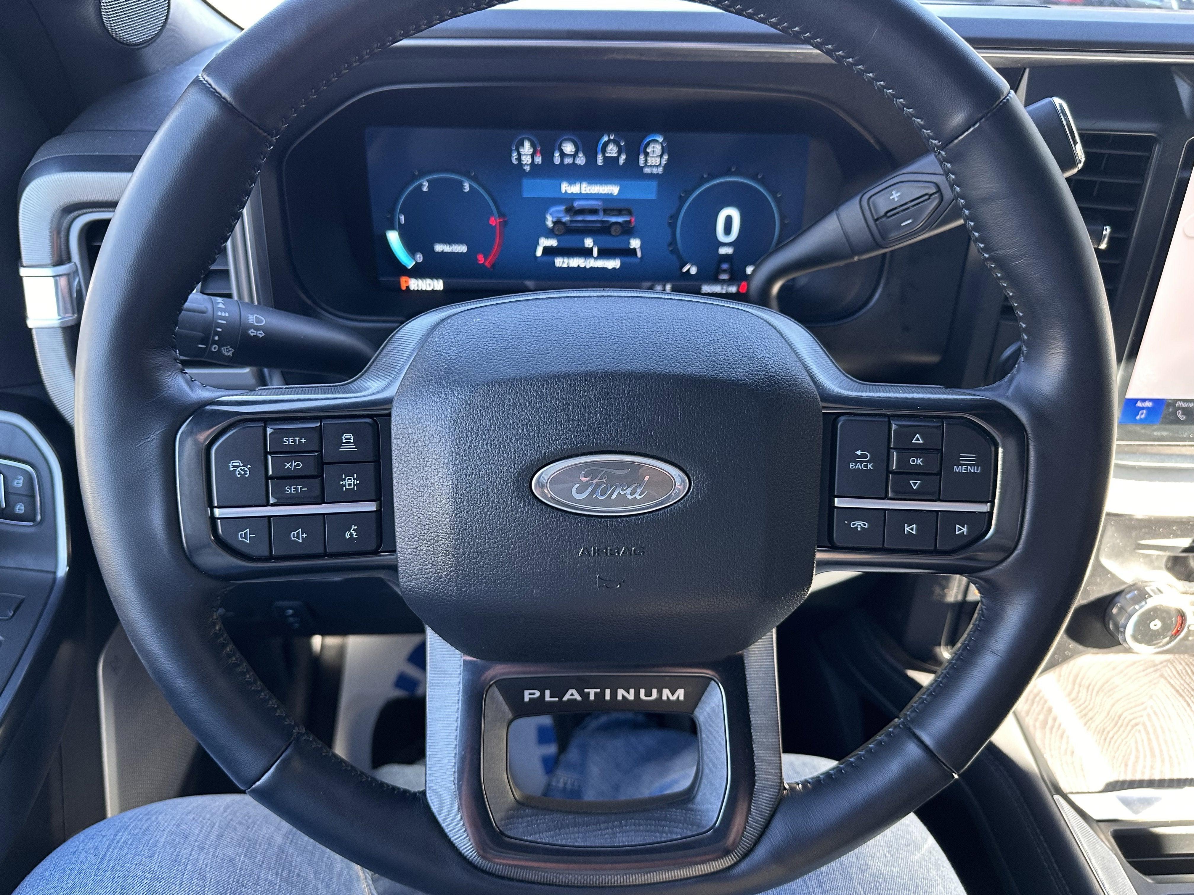2025 Ford Super Duty F-350 SRW Platinum