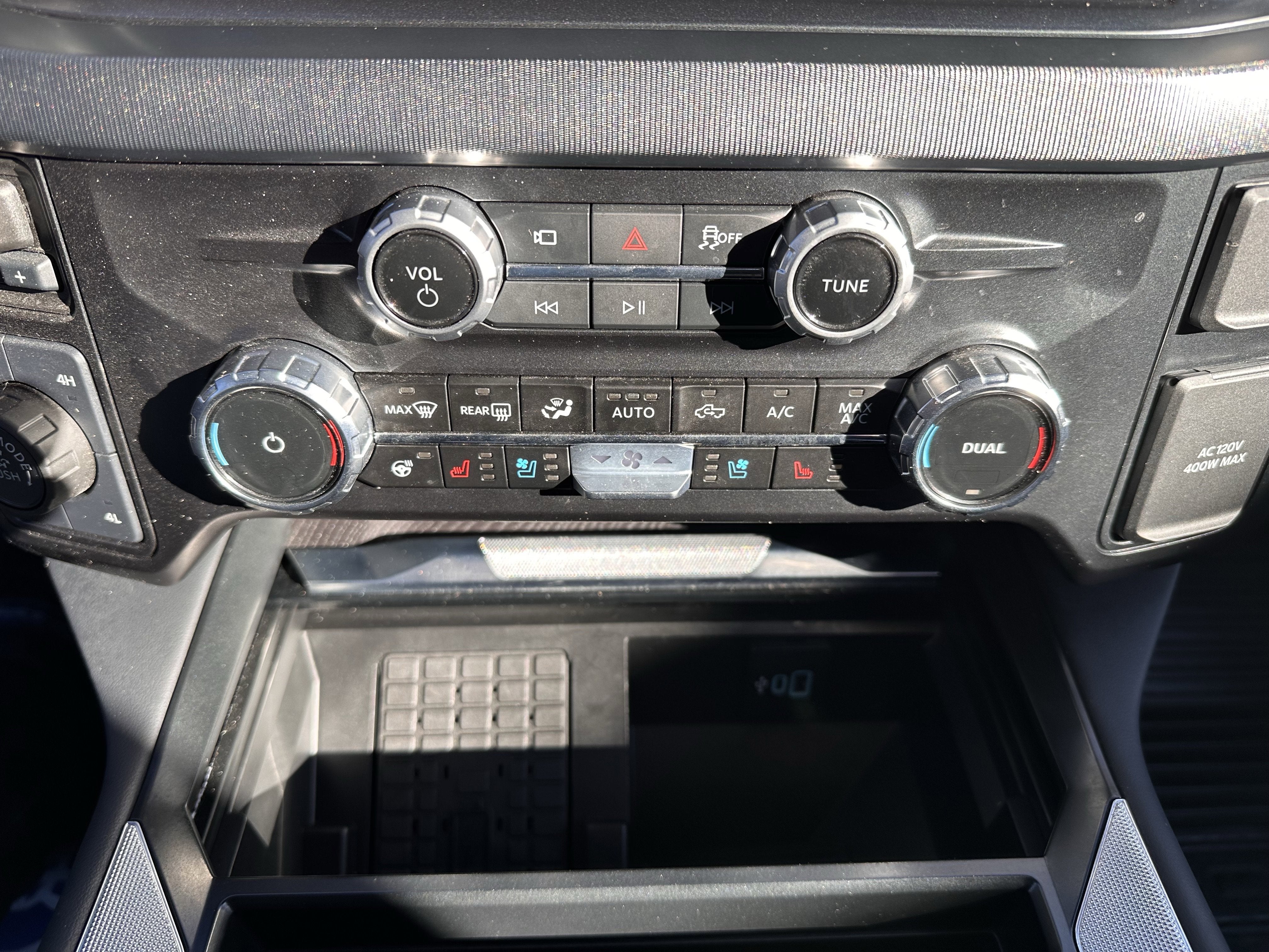 2025 Ford Super Duty F-350 SRW Platinum