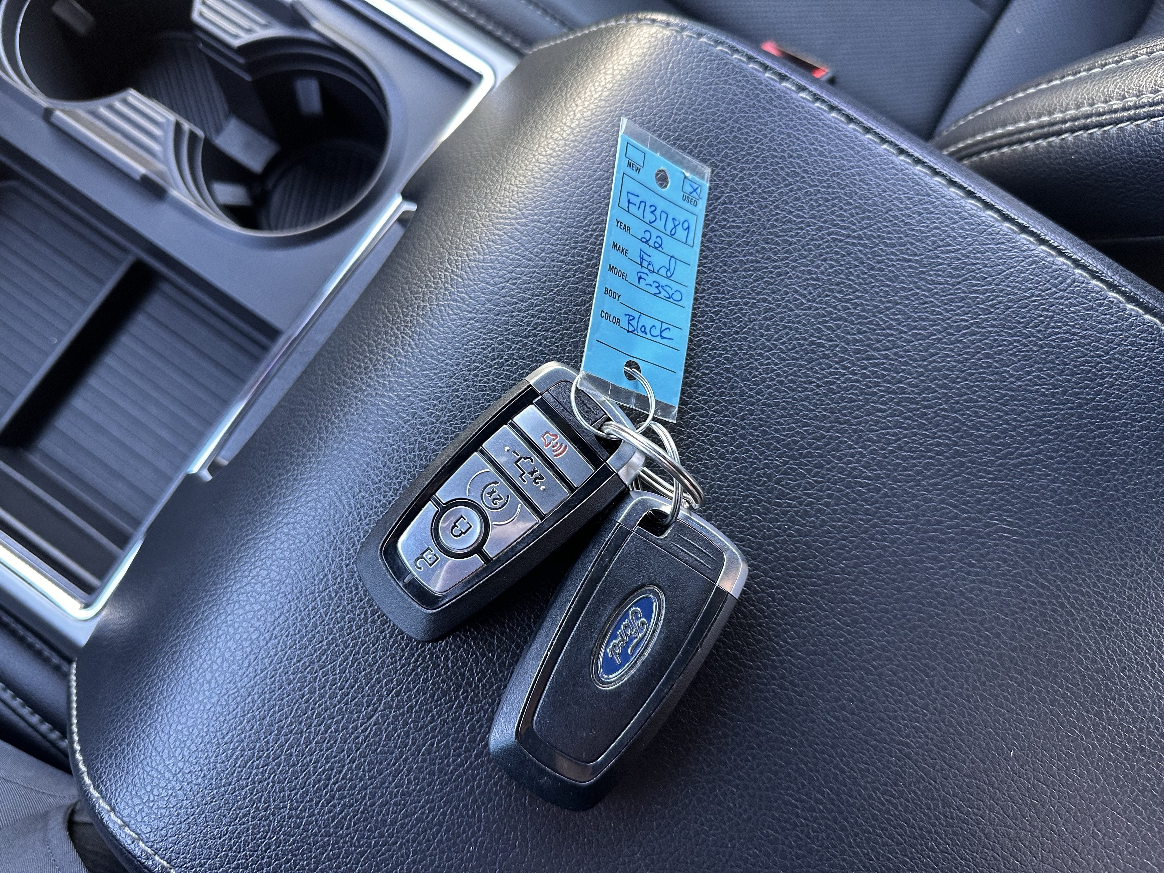 2022 Ford Super Duty F-350 SRW LARIAT