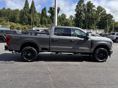 2026 Ford Super Duty F-350 SRW LARIAT