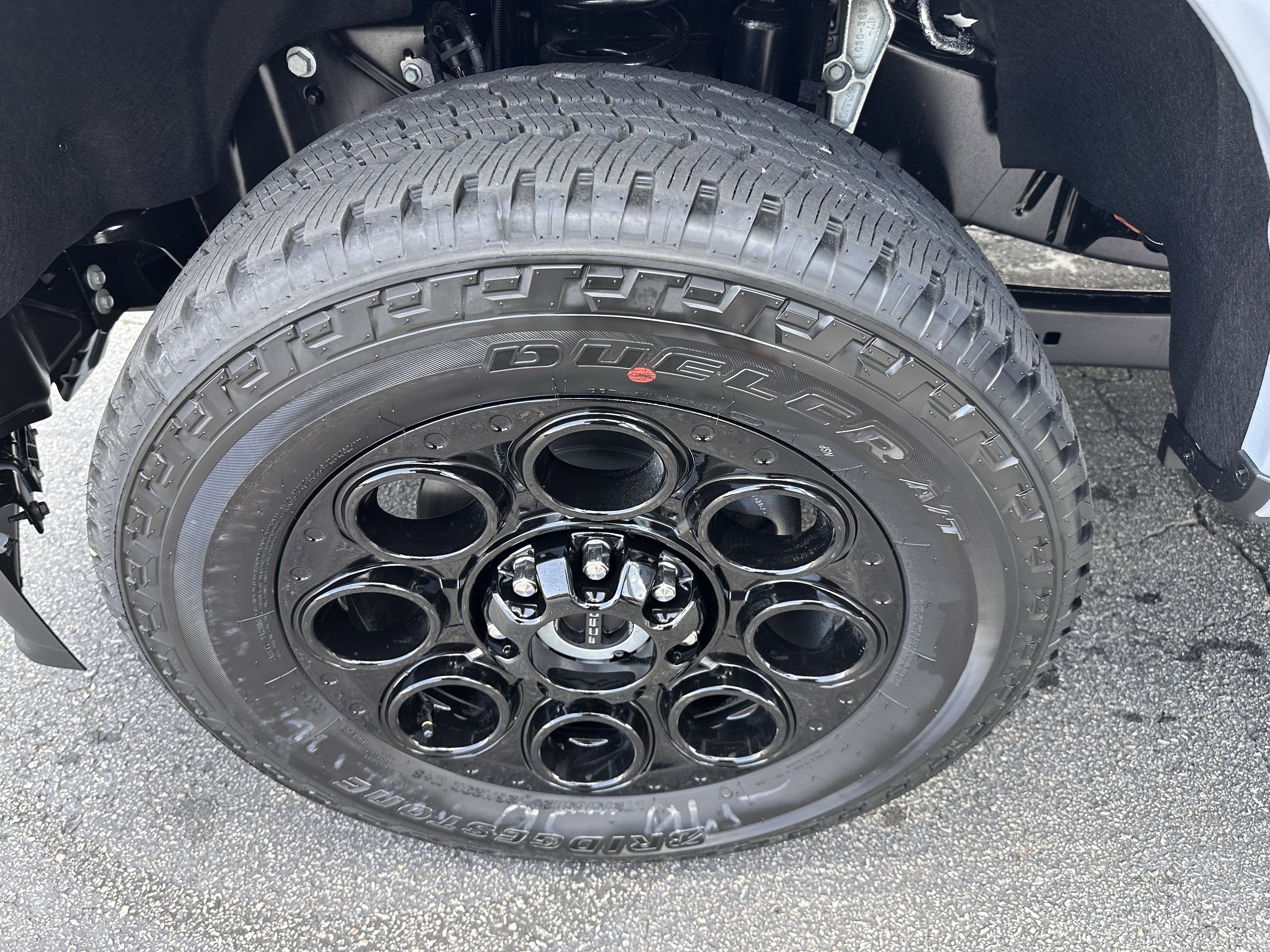2026 Ford Super Duty F-350 SRW LARIAT