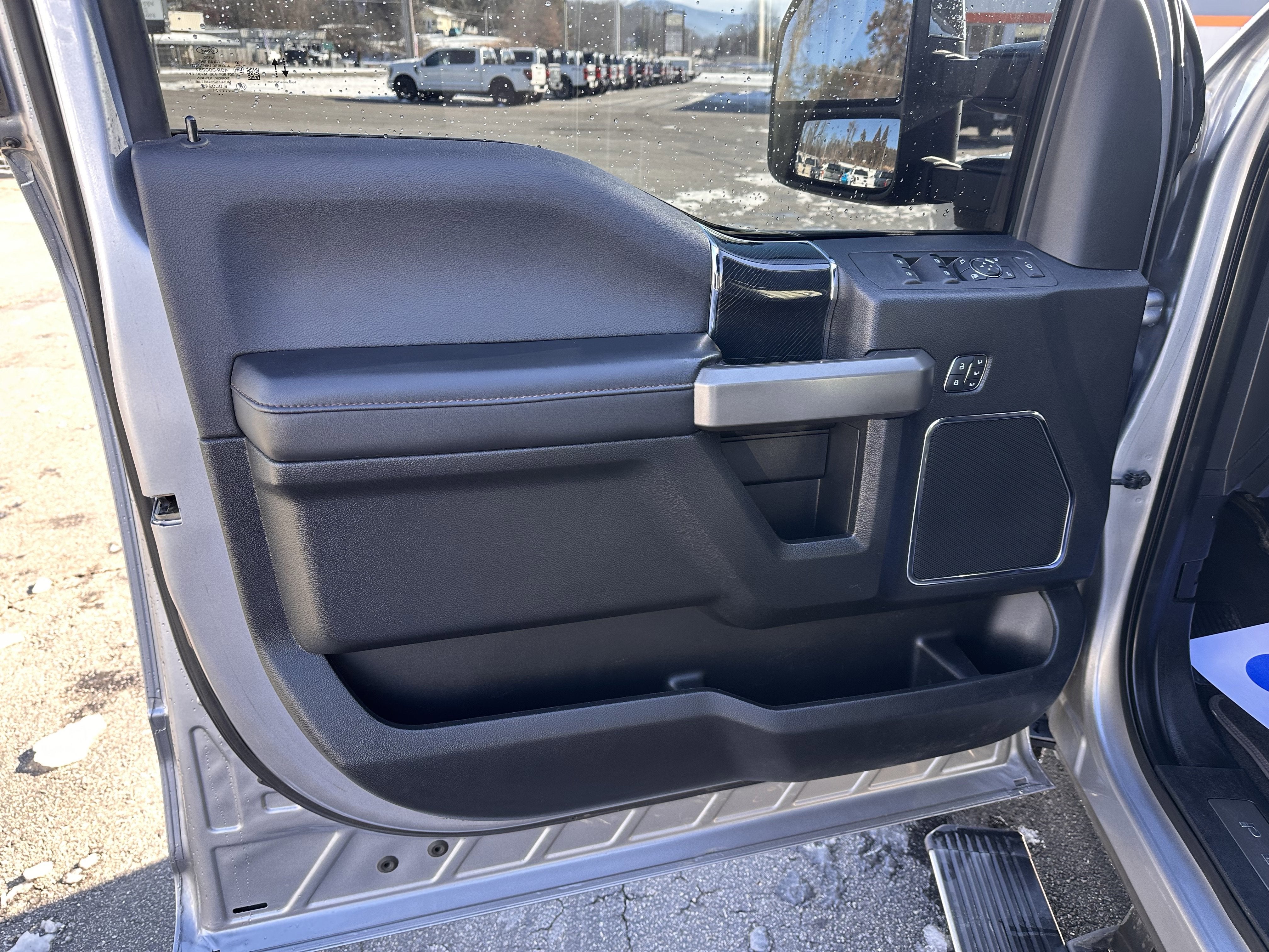 2021 Ford Super Duty F-350 SRW Platinum