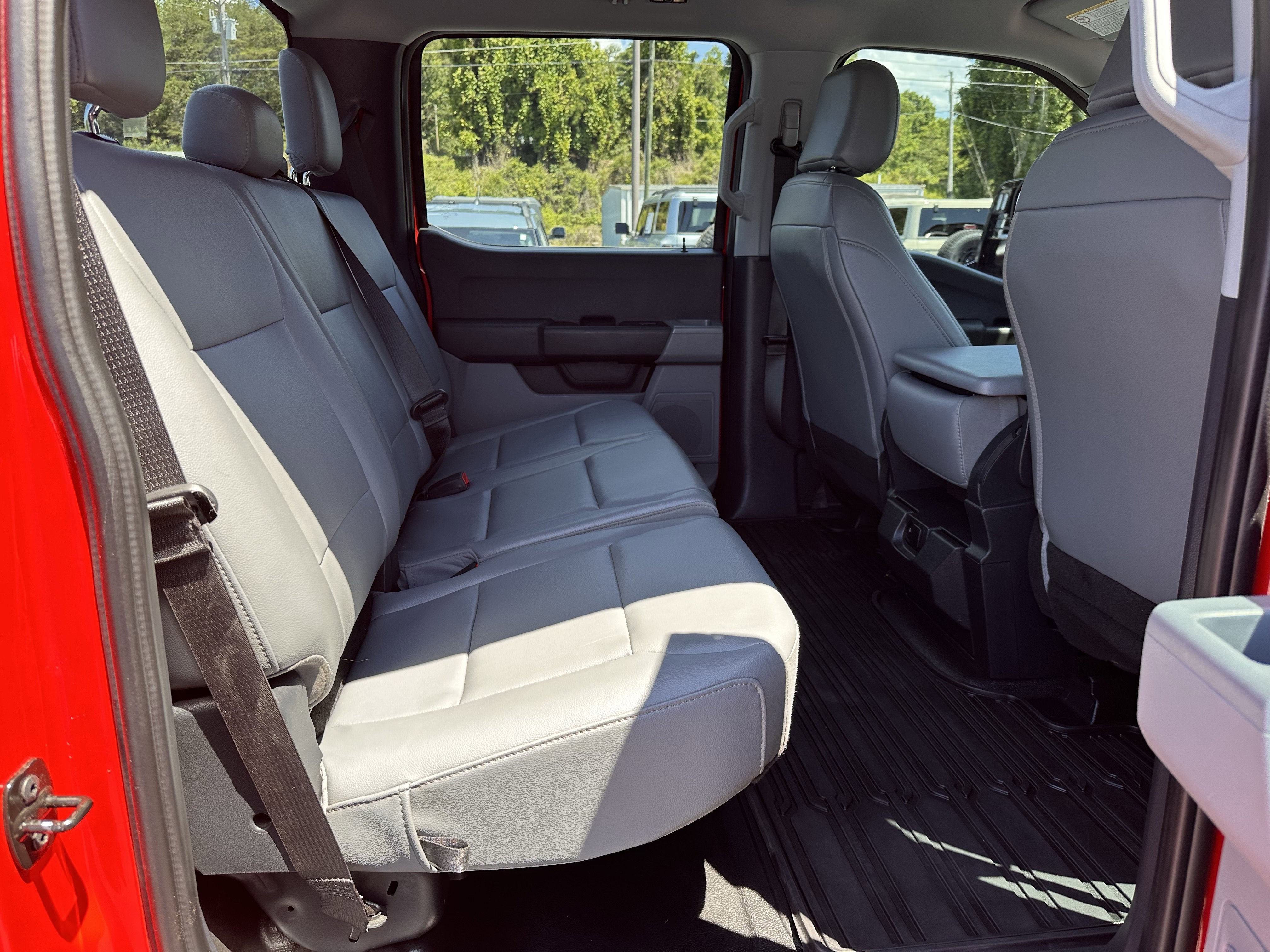 2024 Ford Super Duty F-350 SRW XL