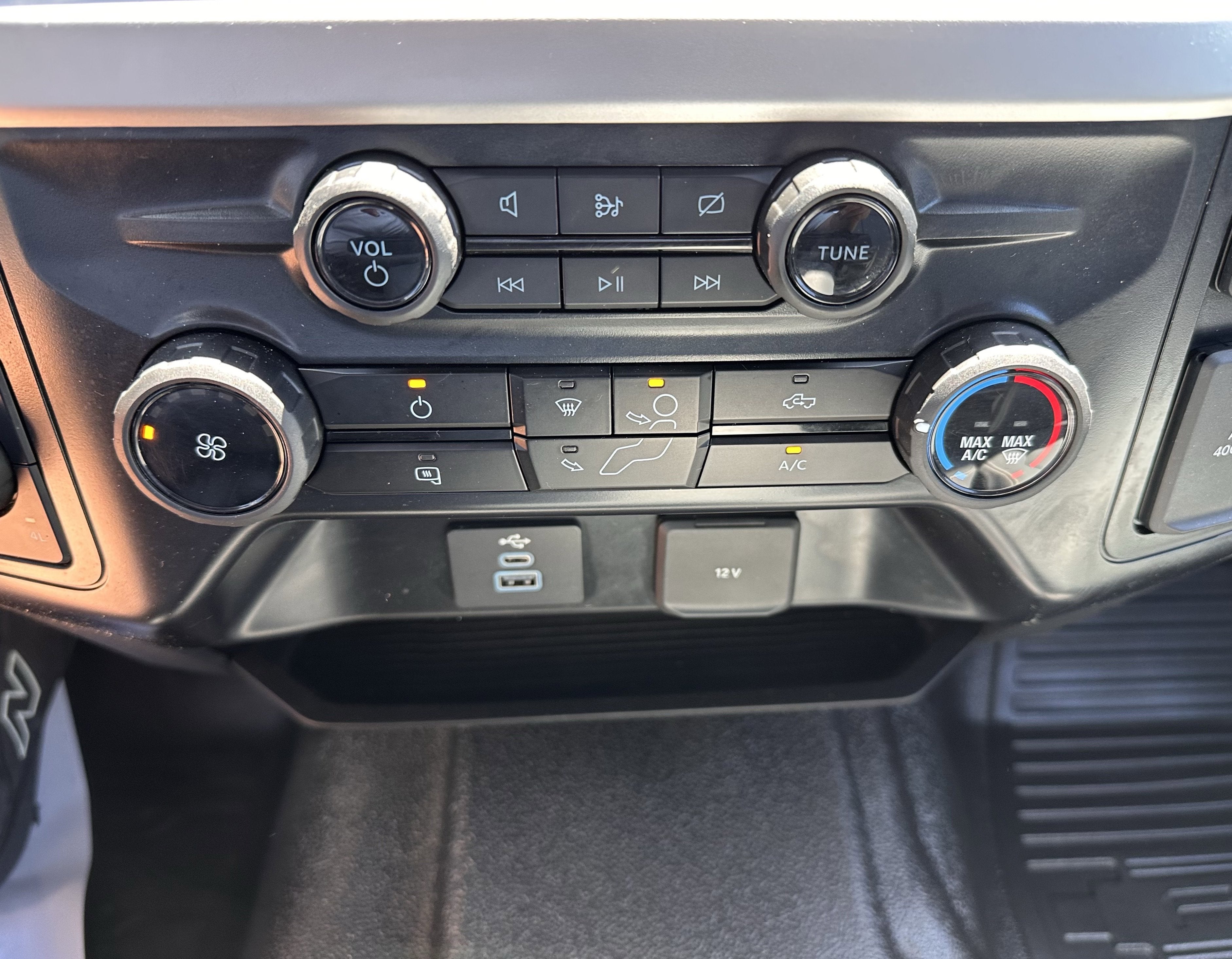 2024 Ford Super Duty F-350 SRW XL