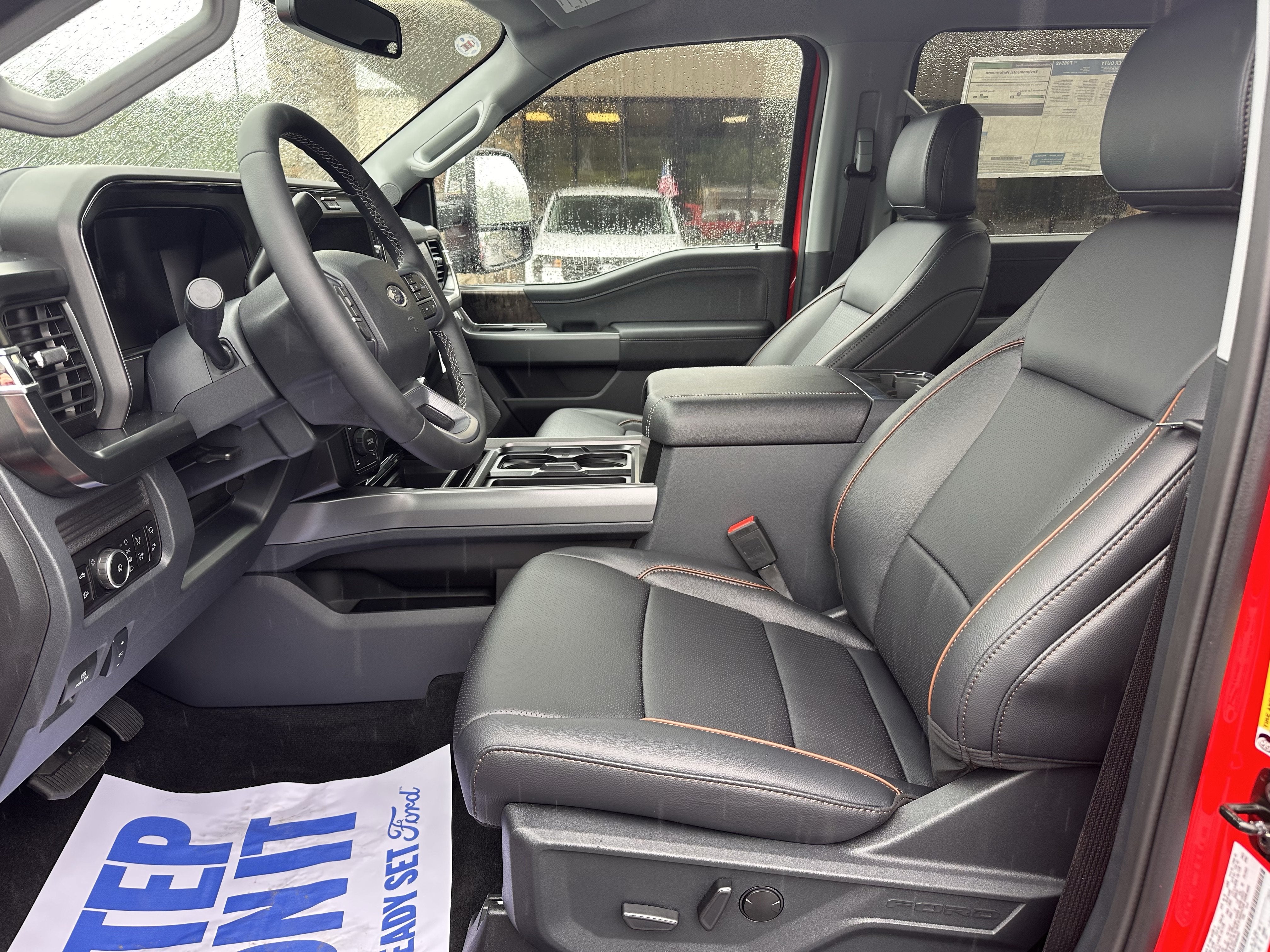2026 Ford Super Duty F-350 SRW LARIAT