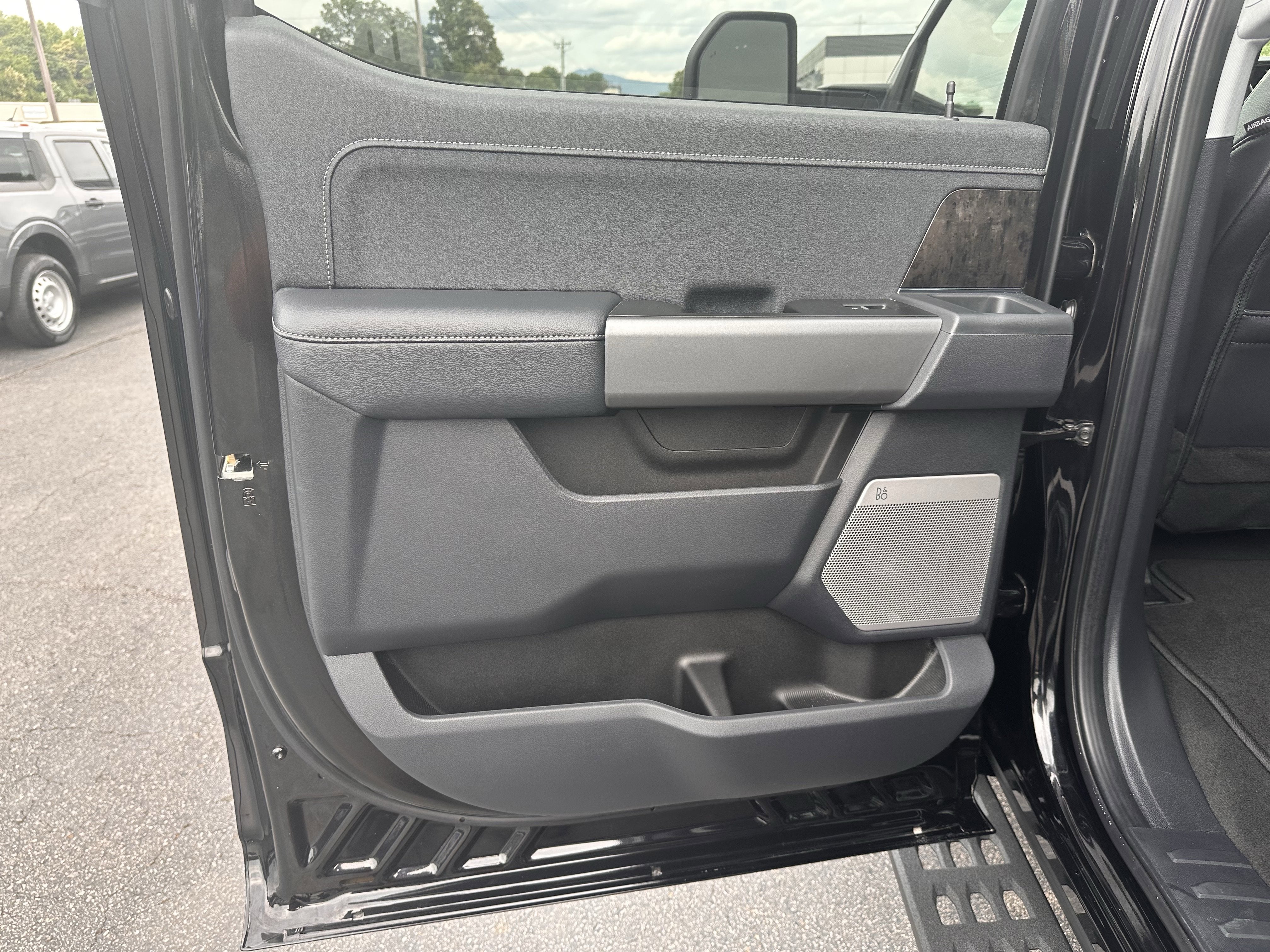 2026 Ford Super Duty F-350 SRW Lariat Temor