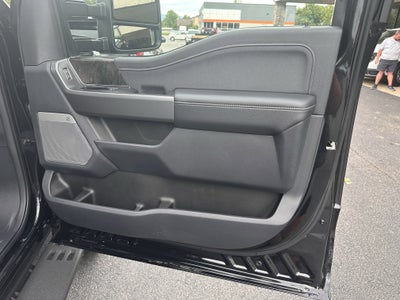 2026 Ford Super Duty F-350 SRW Lariat Temor