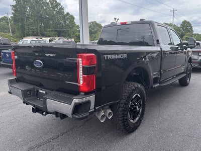 2026 Ford Super Duty F-350 SRW Lariat Temor
