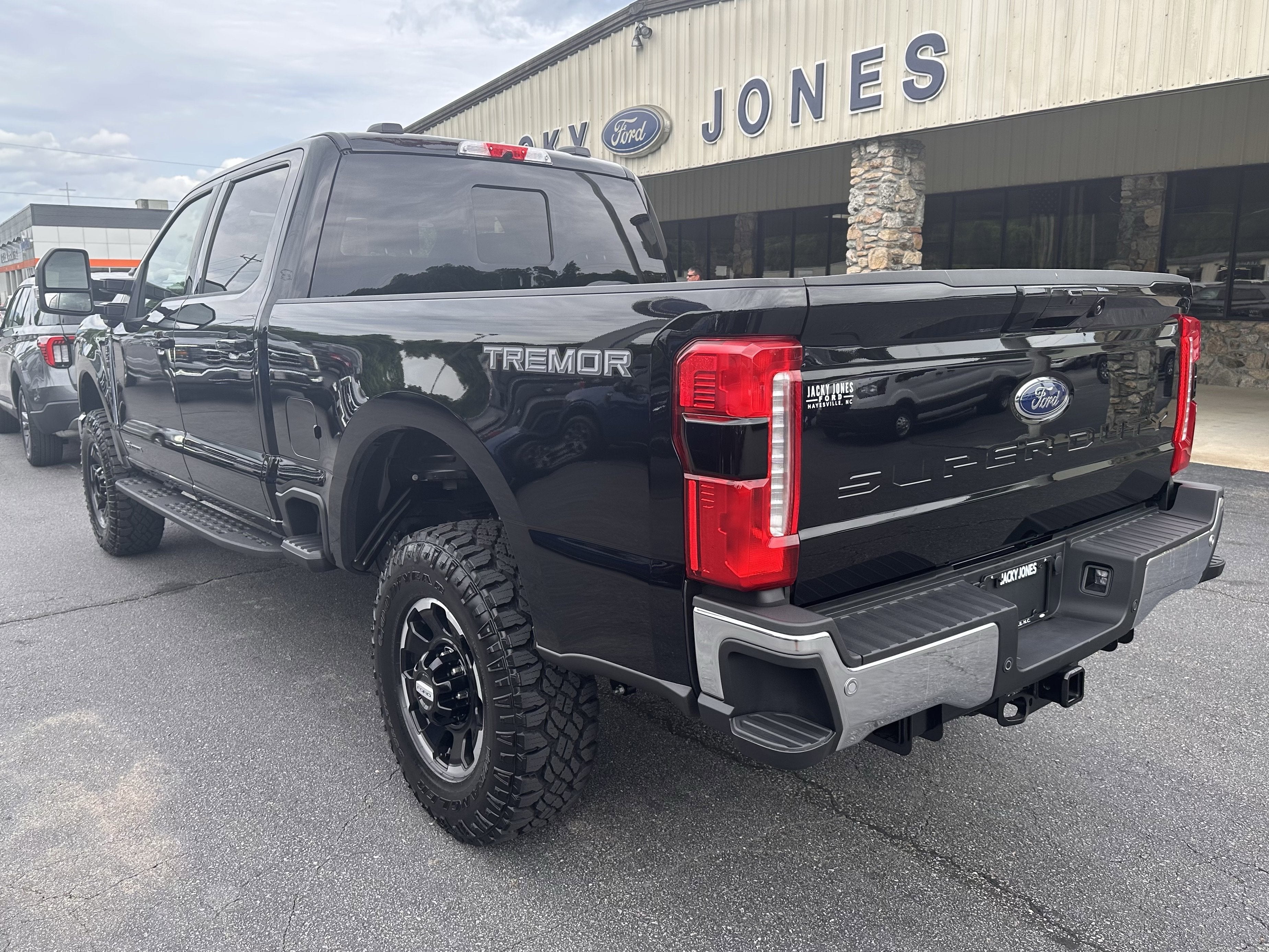 2026 Ford Super Duty F-350 SRW Lariat Temor
