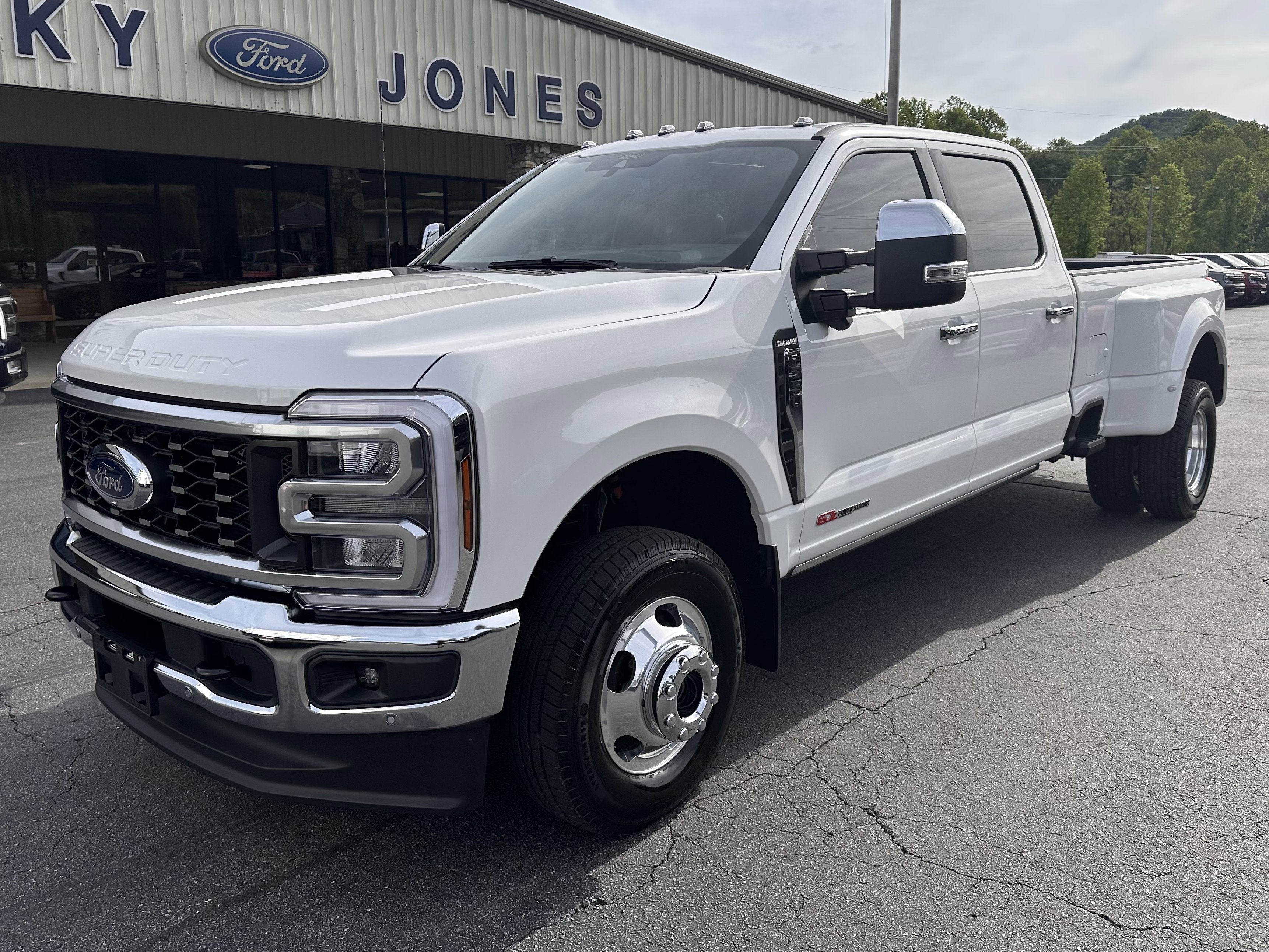 2026 Ford Super Duty F-350 DRW King Ranch