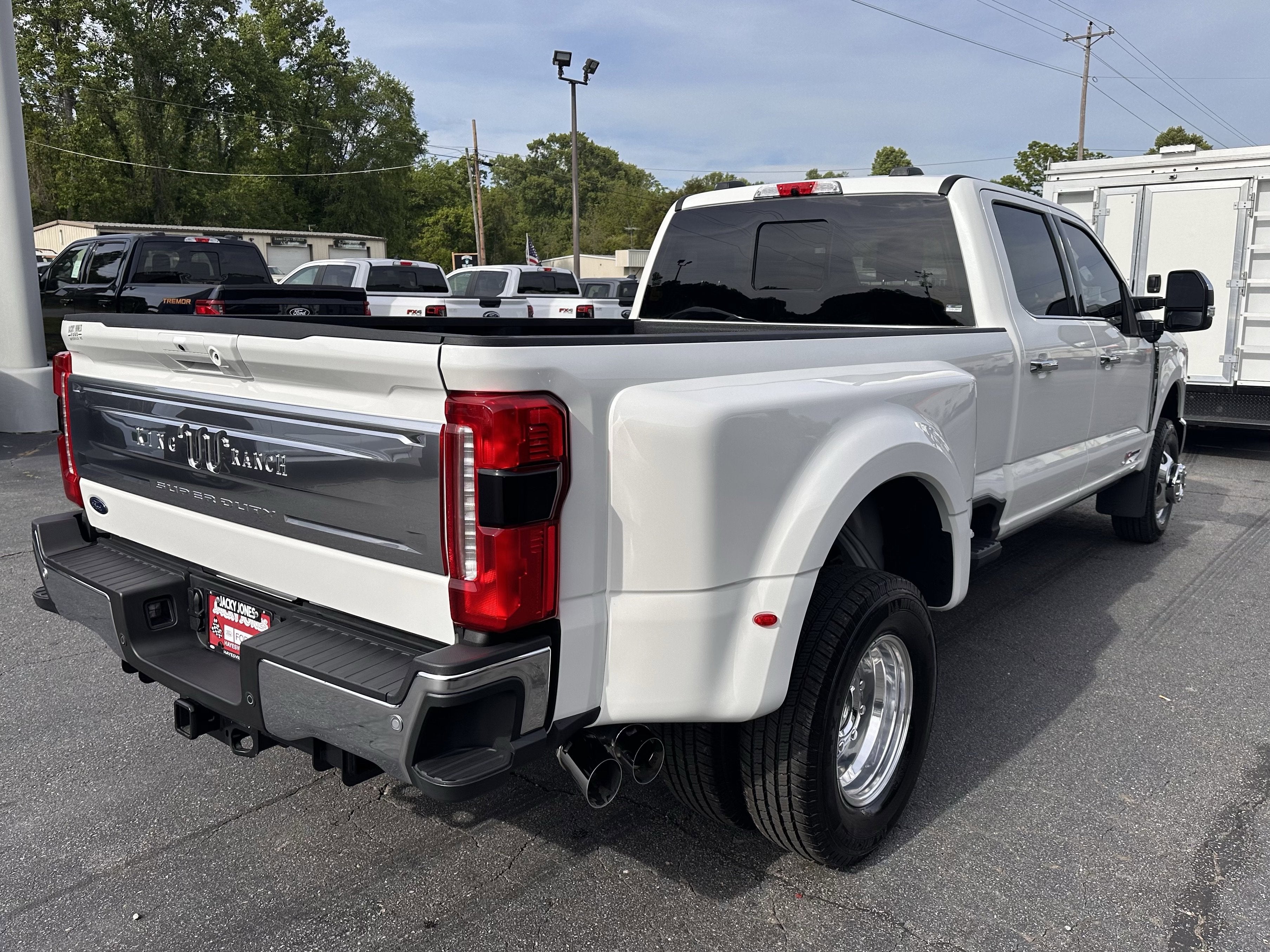 2026 Ford Super Duty F-350 DRW King Ranch