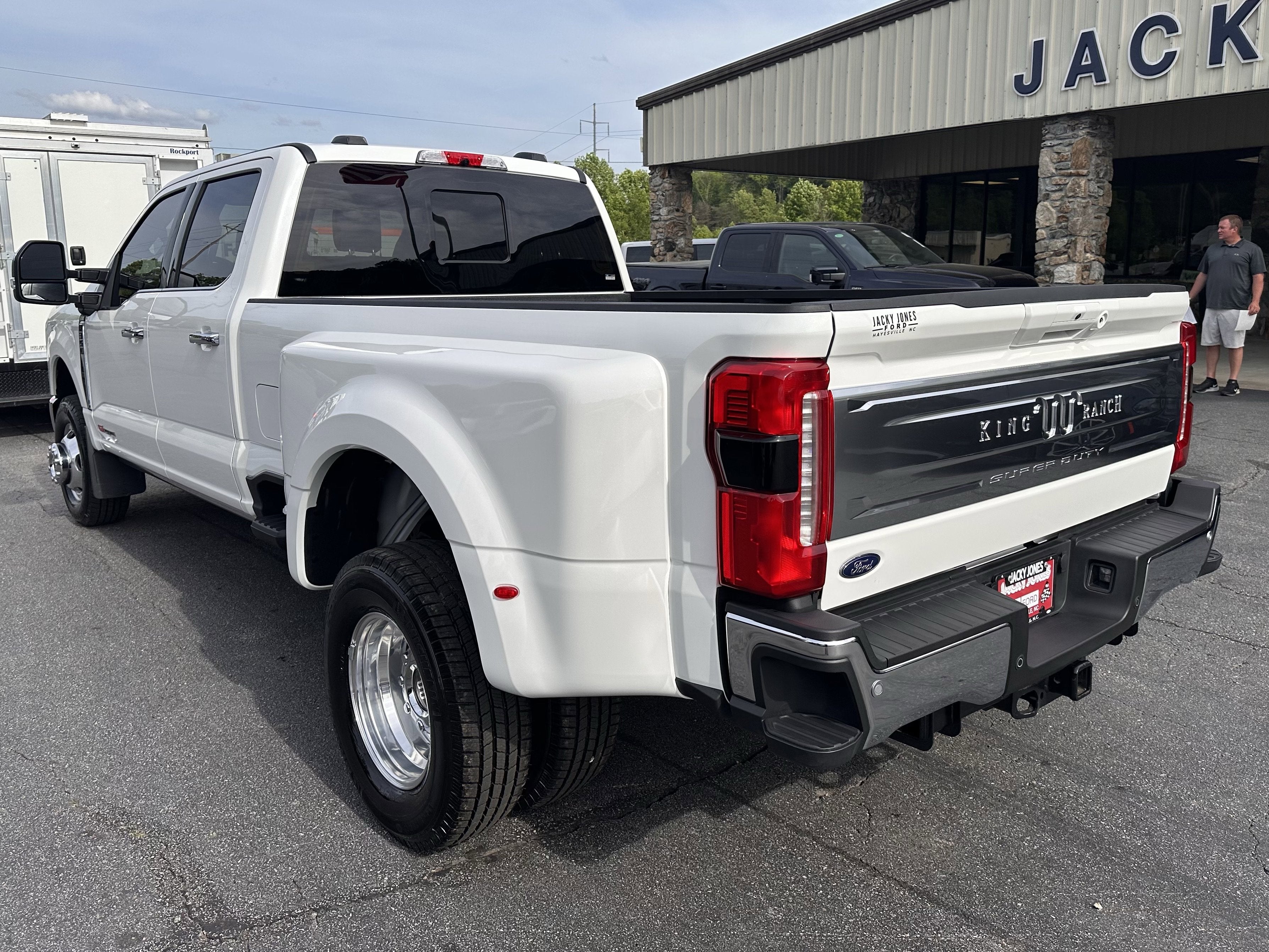2026 Ford Super Duty F-350 DRW King Ranch