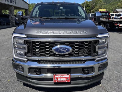 2026 Ford Super Duty F-350 DRW LARIAT