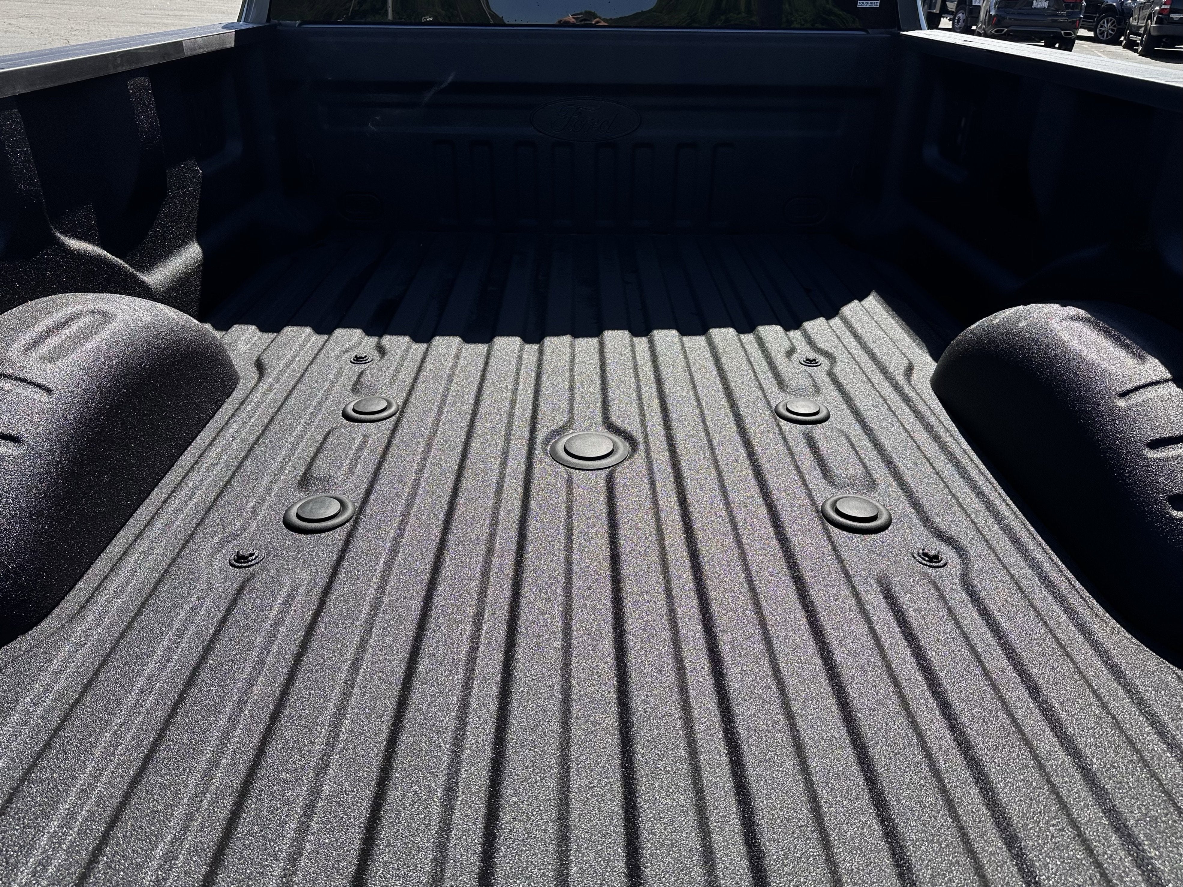 2026 Ford Super Duty F-350 DRW LARIAT
