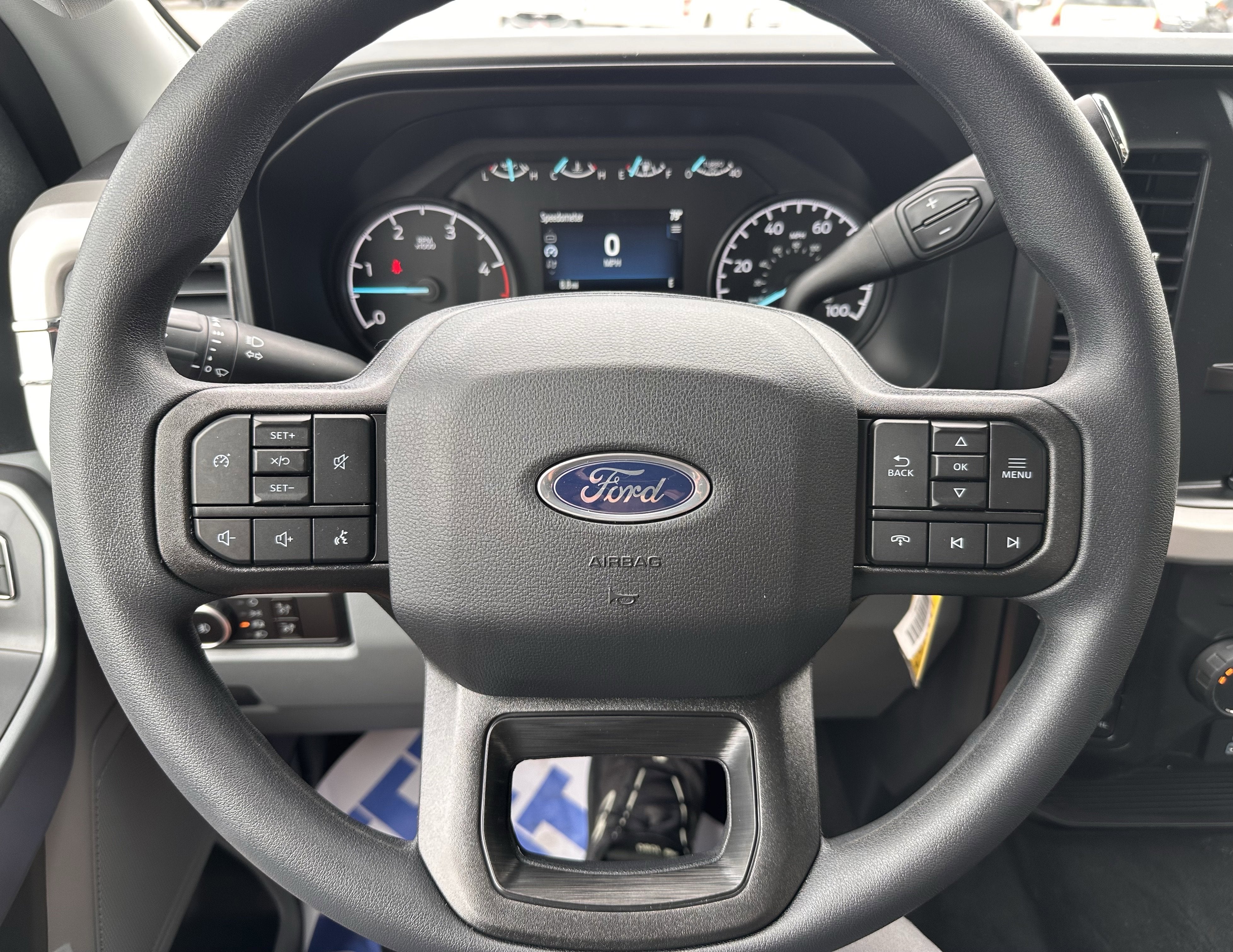 2026 Ford Super Duty F-350 DRW XL