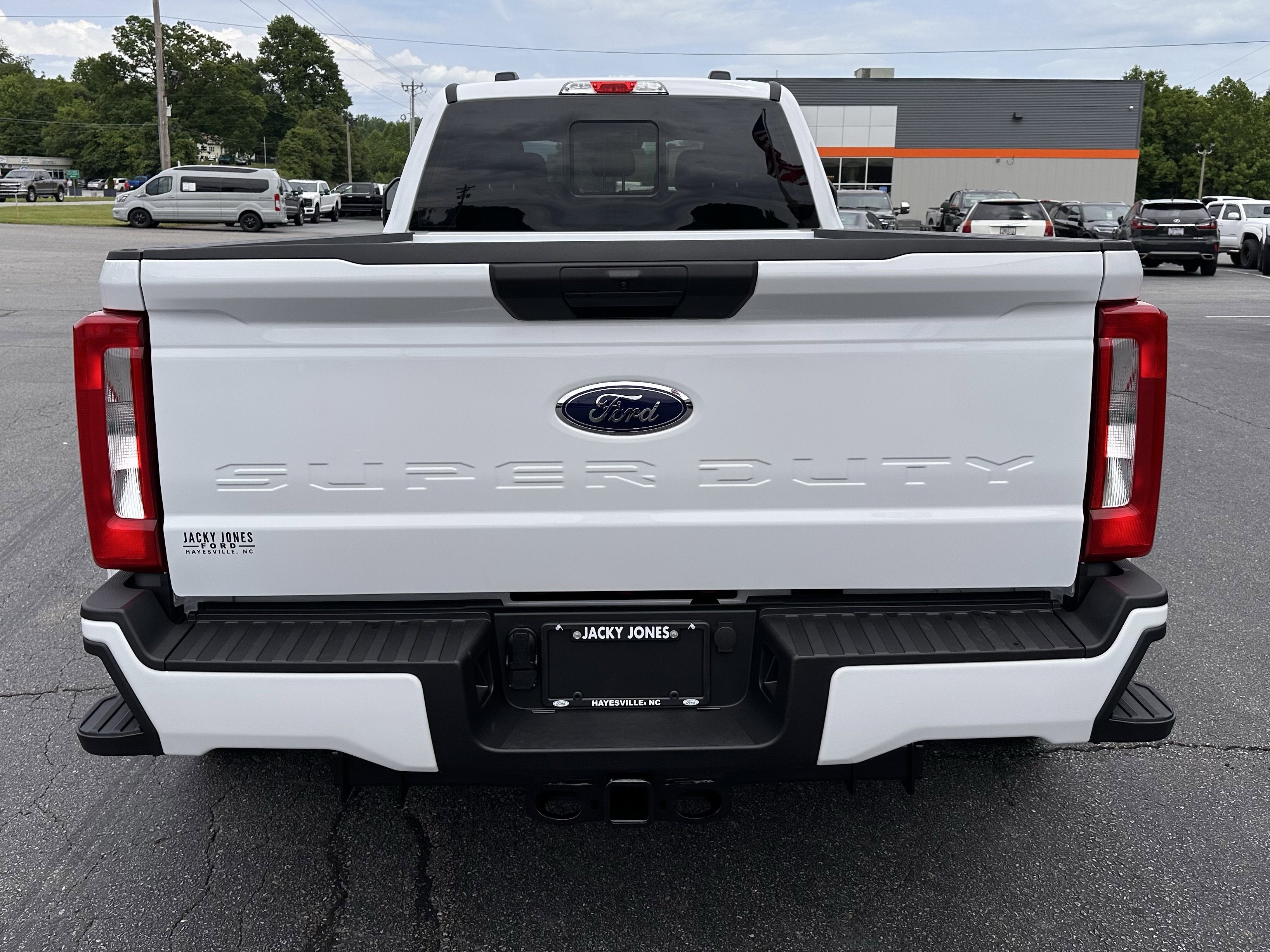 2026 Ford Super Duty F-350 DRW XL