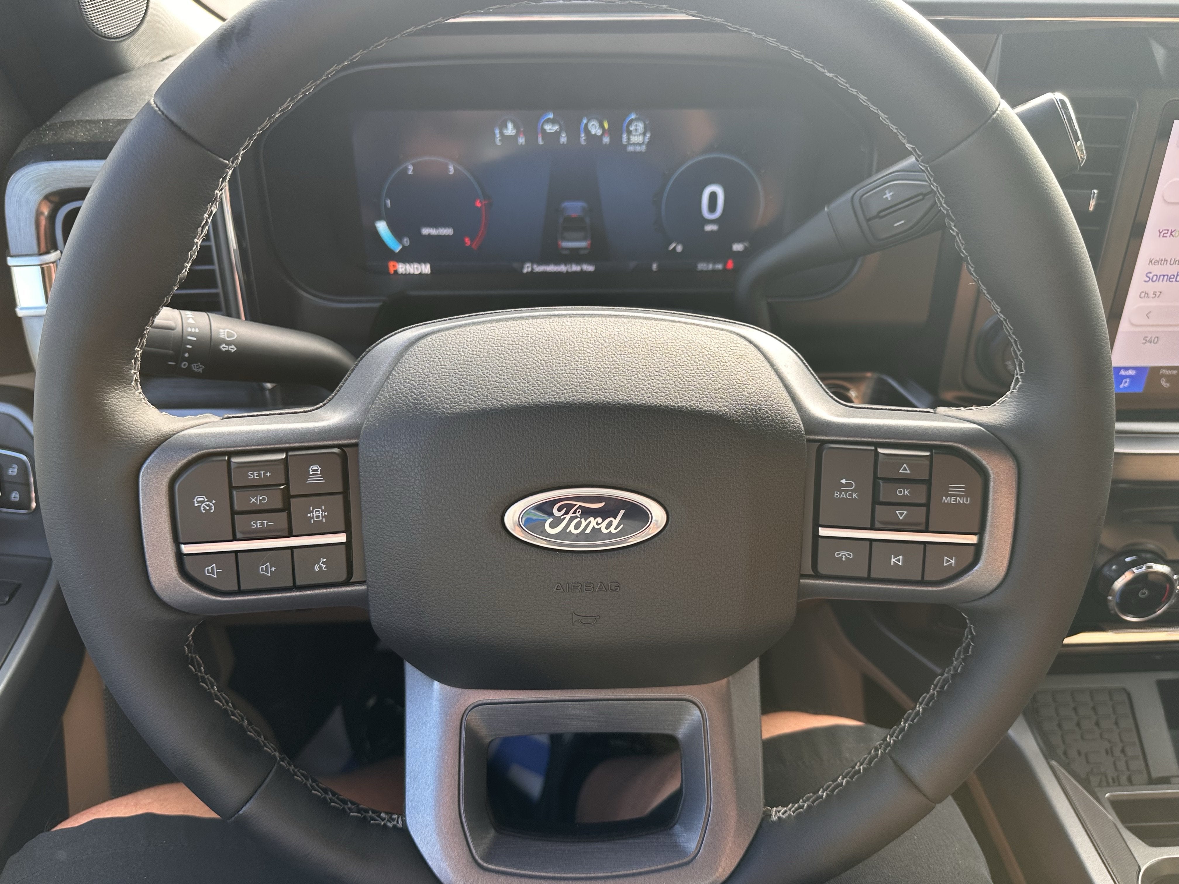 2026 Ford Super Duty F-350 DRW LARIAT