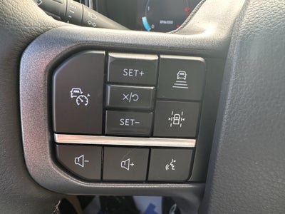 2026 Ford Super Duty F-350 DRW LARIAT