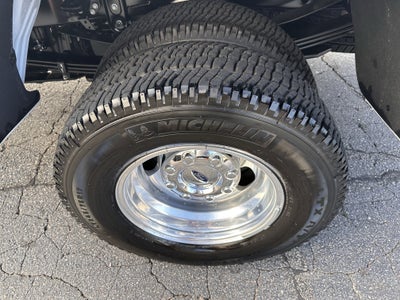 2026 Ford Super Duty F-350 DRW LARIAT