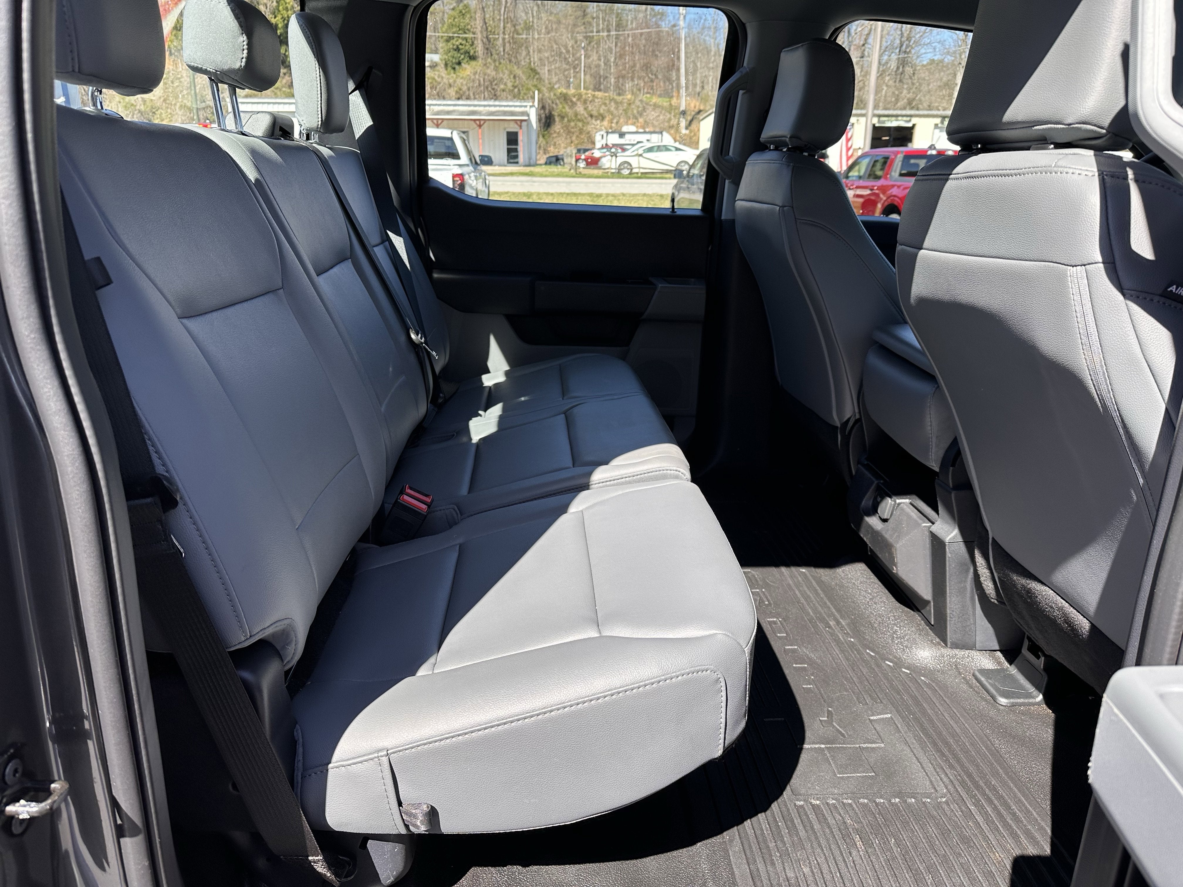 2026 Ford Super Duty F-350 DRW XL