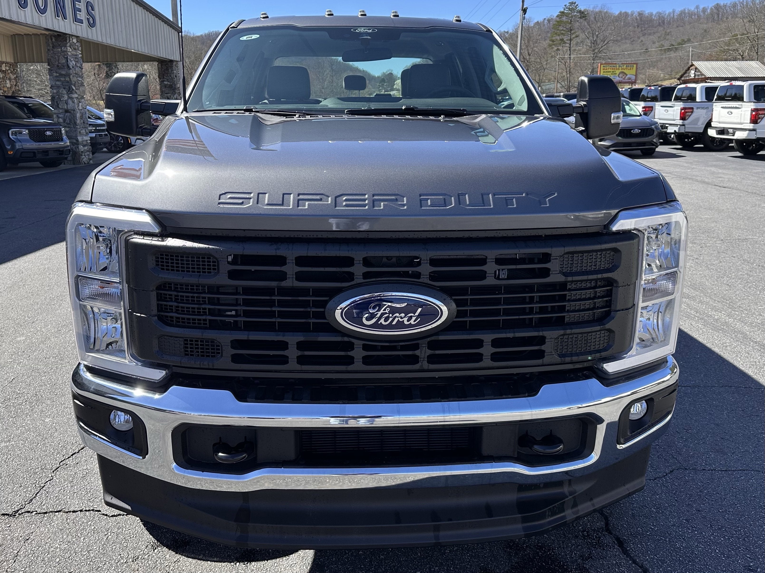 2026 Ford Super Duty F-350 DRW XL