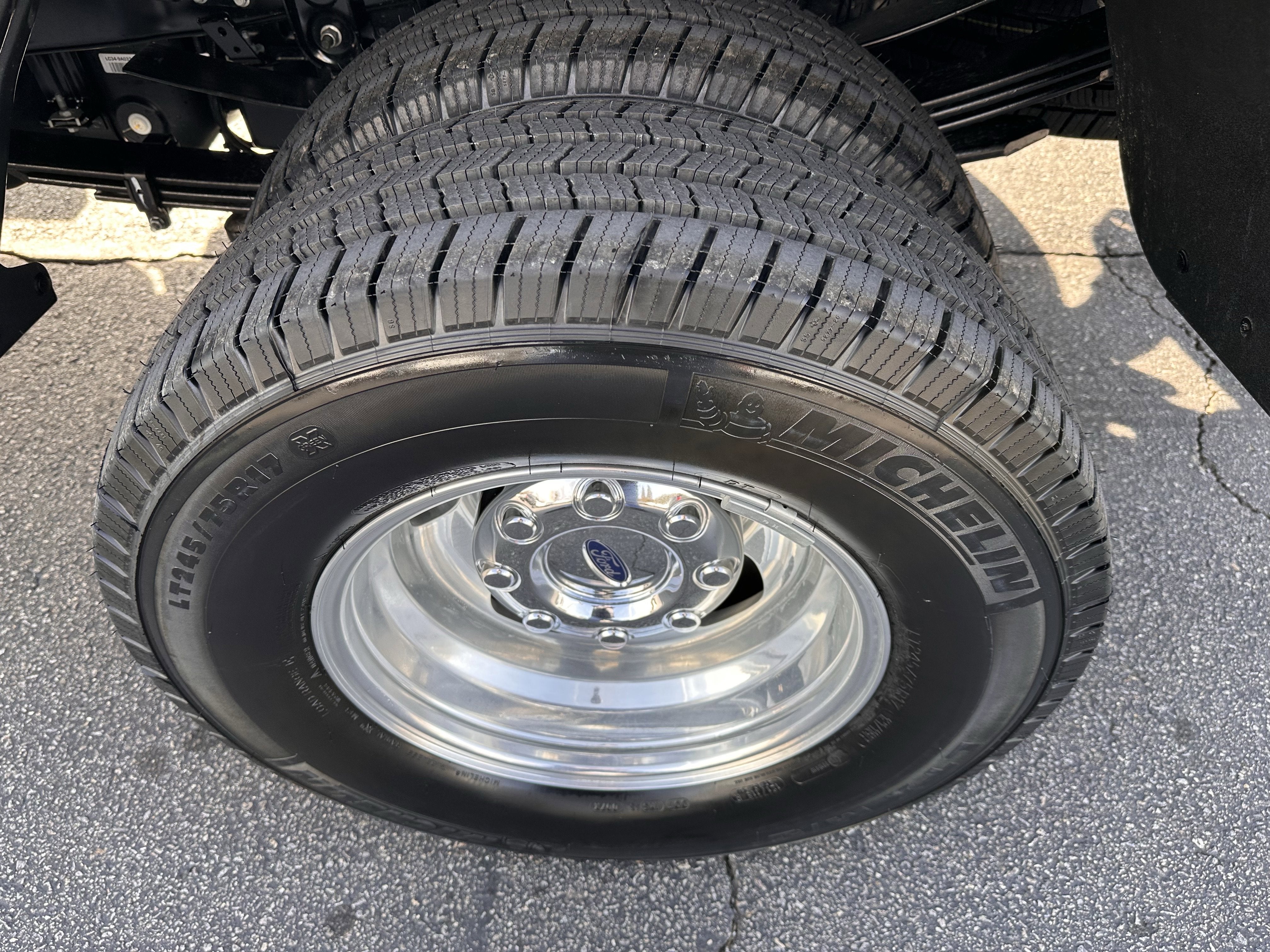 2026 Ford Super Duty F-350 DRW XL