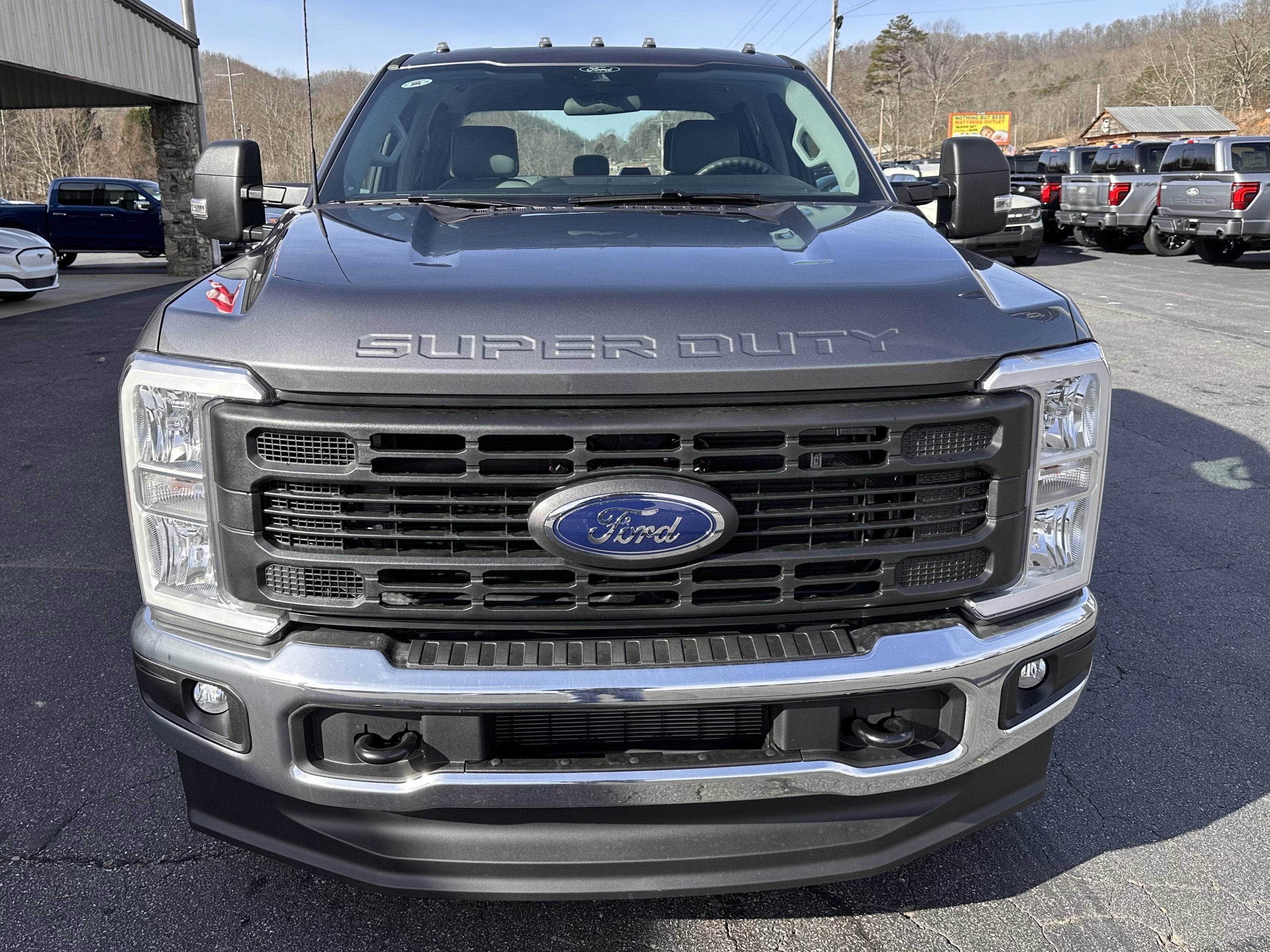 2026 Ford Super Duty F-350 DRW XL