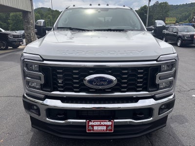 2026 Ford Super Duty F-350 DRW LARIAT