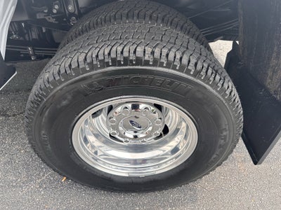 2026 Ford Super Duty F-350 DRW LARIAT