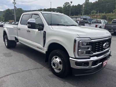 2026 Ford Super Duty F-350 DRW LARIAT