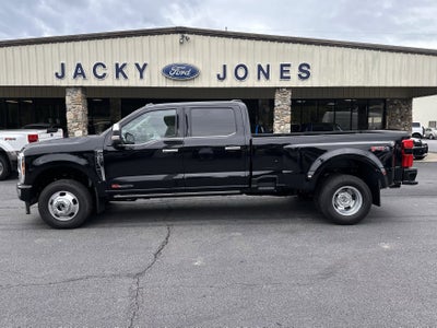 2025 Ford Super Duty F-350 DRW Platinum