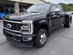 2025 Ford Super Duty F-350 DRW Platinum