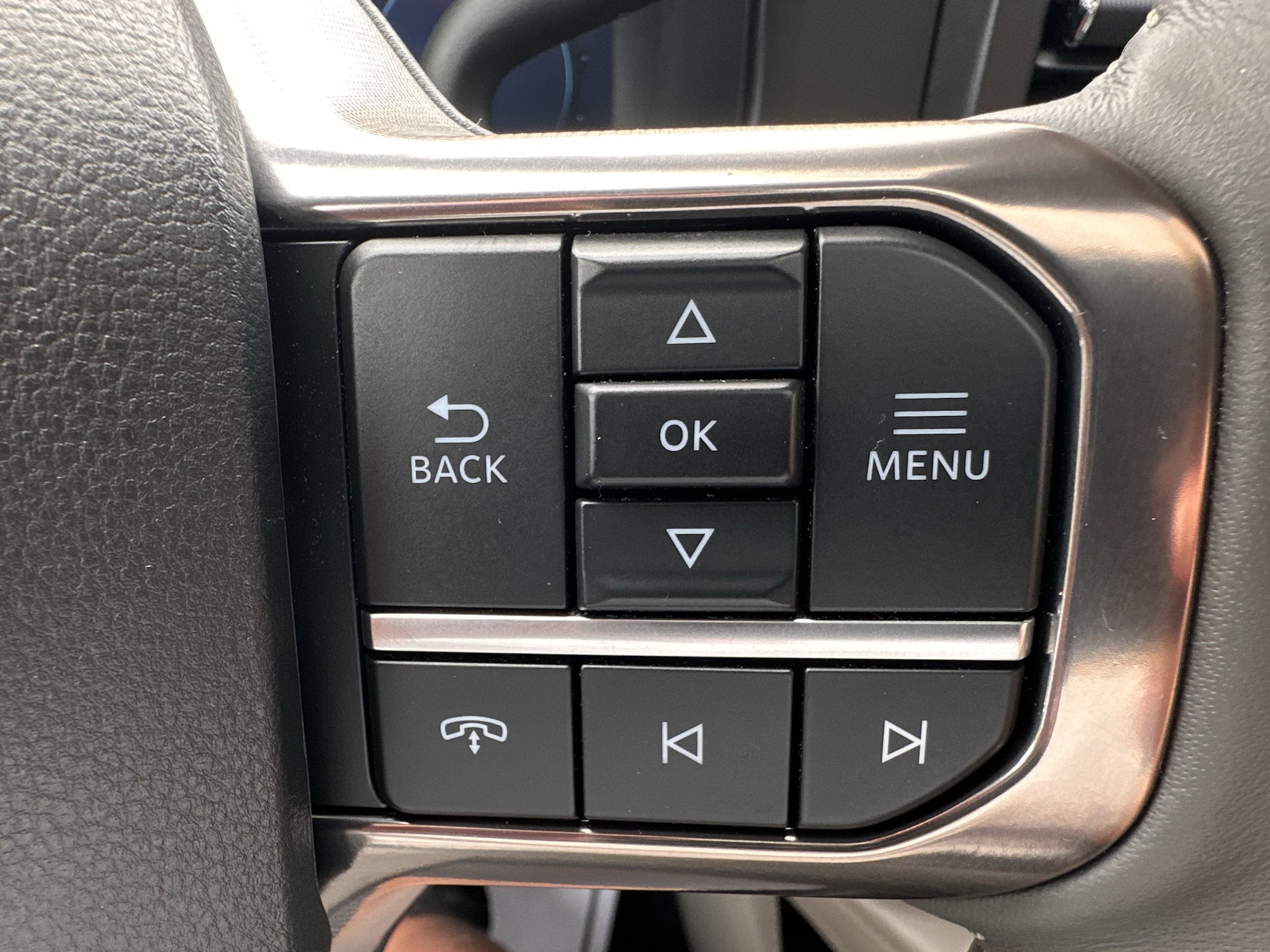 2025 Ford Super Duty F-350 DRW Platinum