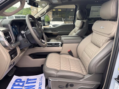 2026 Ford Super Duty F-350 DRW Platinum