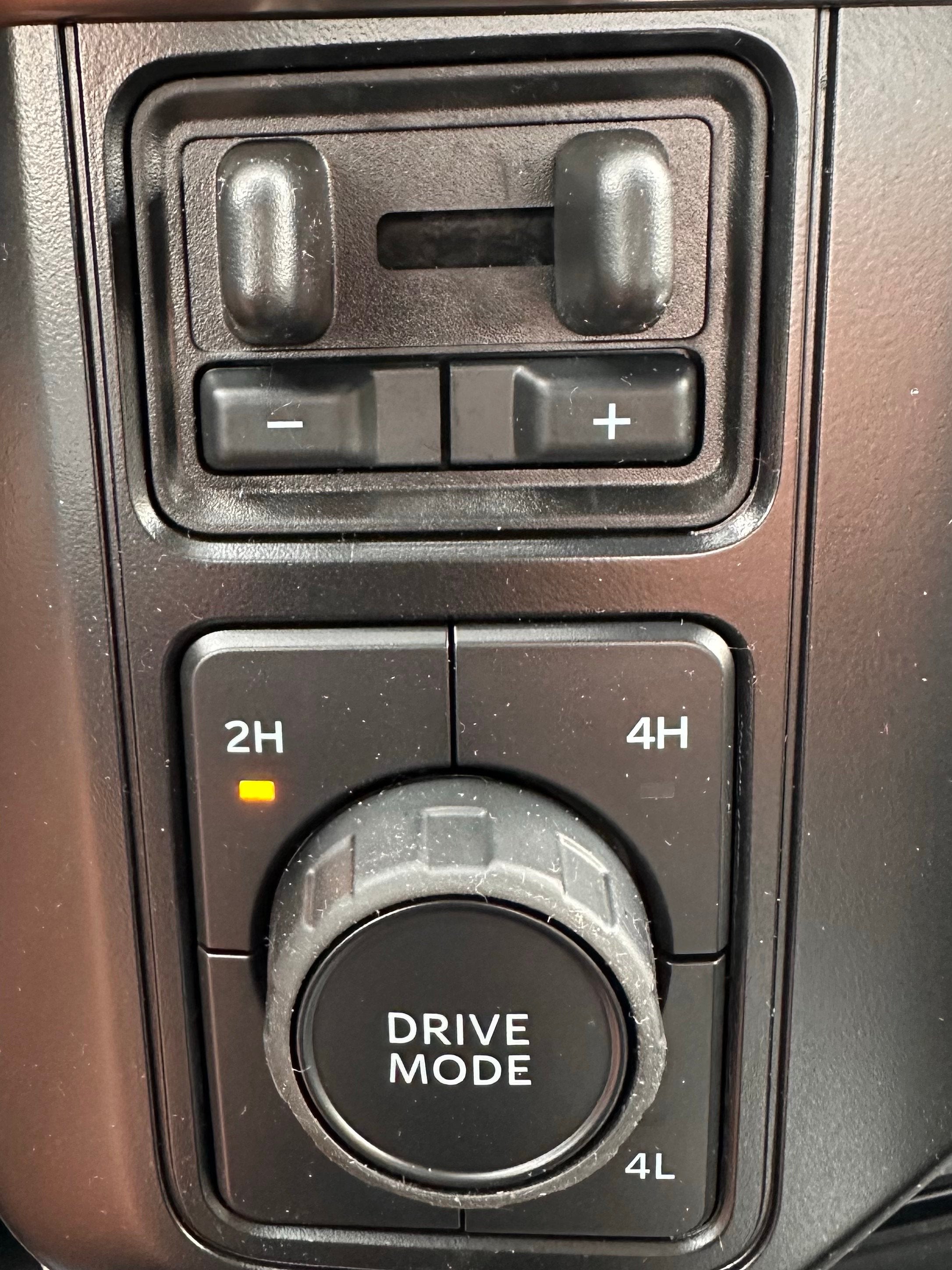 2026 Ford Super Duty F-350 DRW Platinum