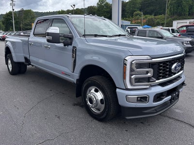 2026 Ford Super Duty F-350 DRW Platinum
