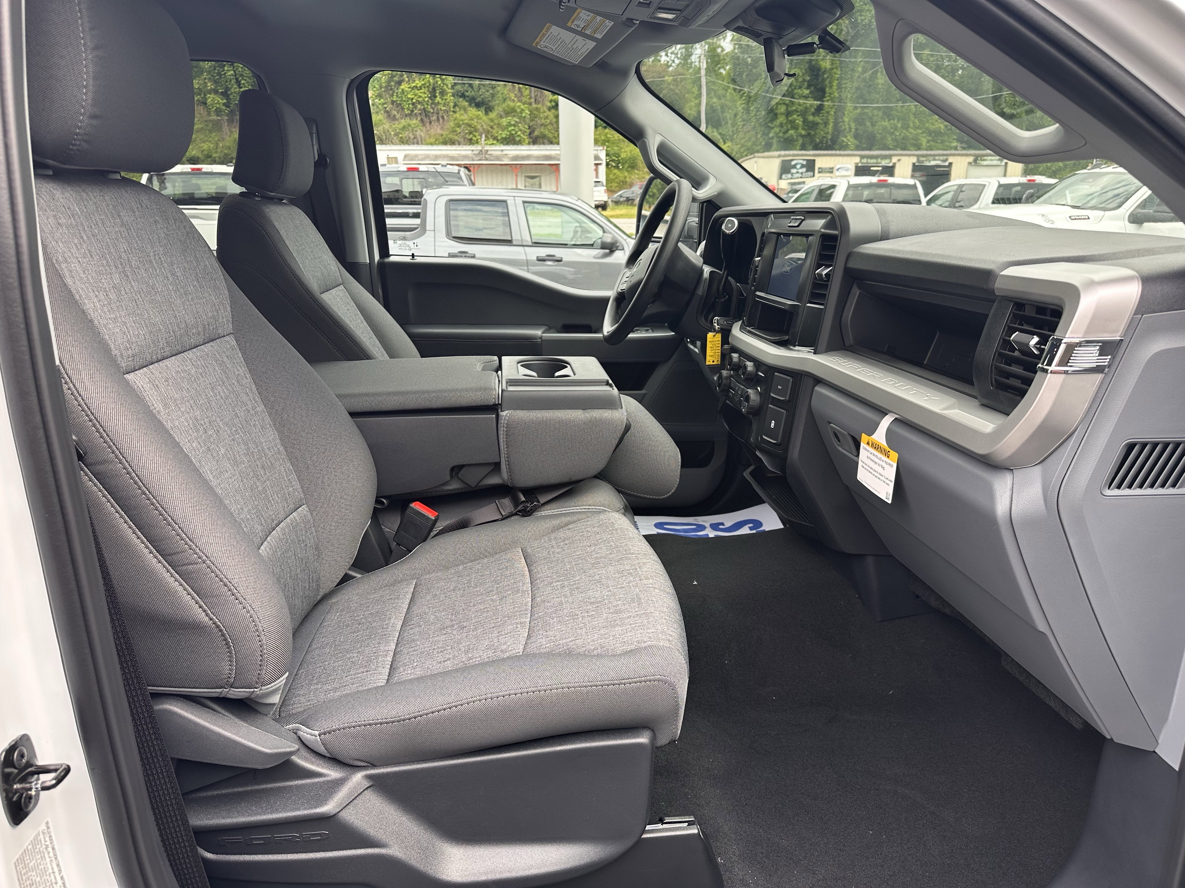 2026 Ford Super Duty F-350 DRW XL