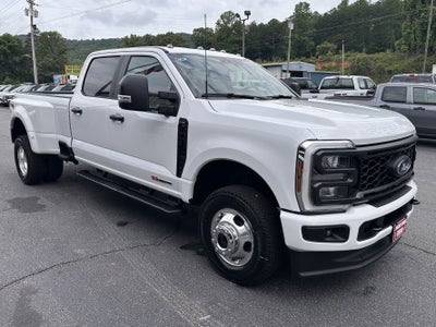 2026 Ford Super Duty F-350 DRW XL