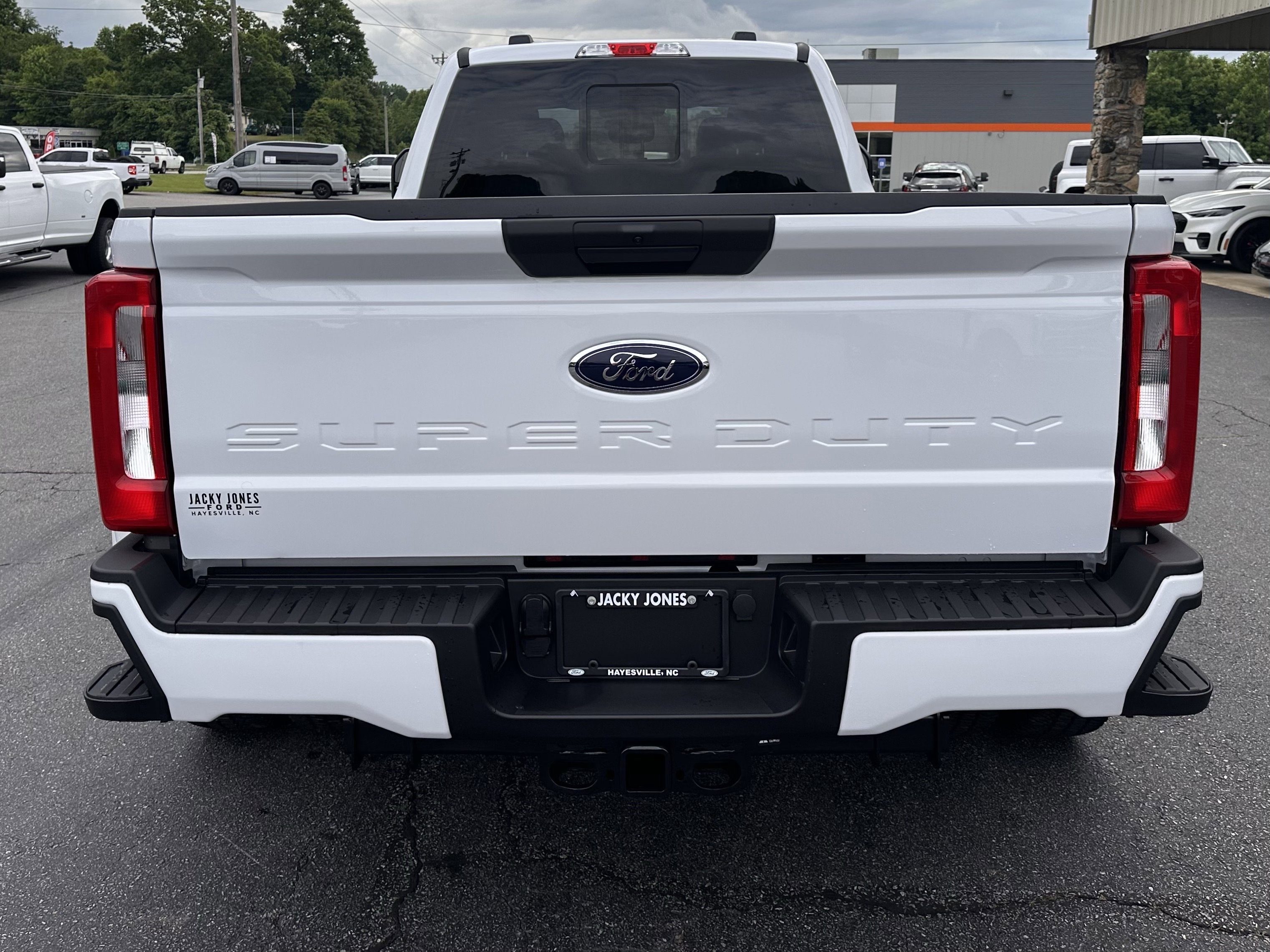2026 Ford Super Duty F-350 DRW XL