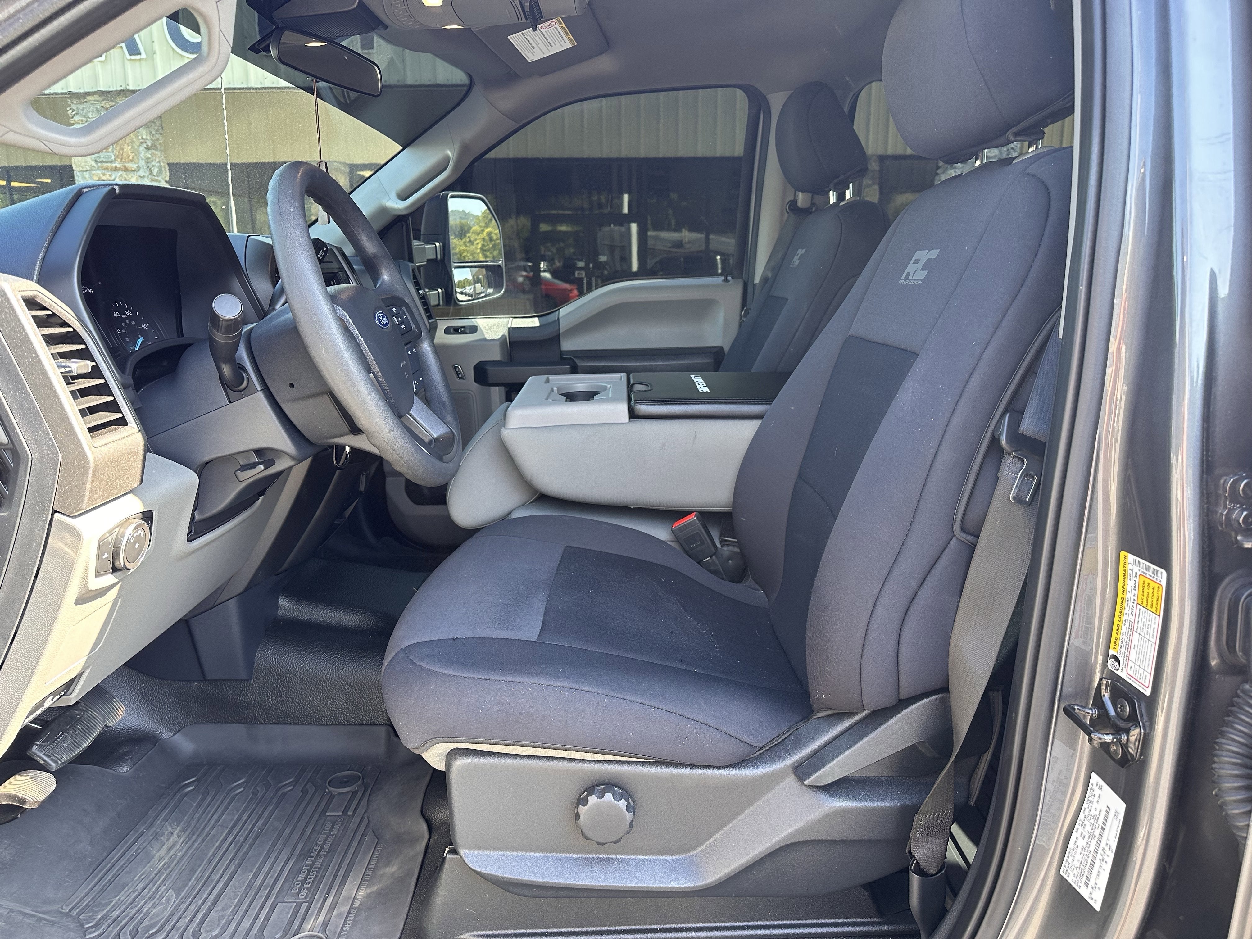 2022 Ford Super Duty F-350 DRW STX
