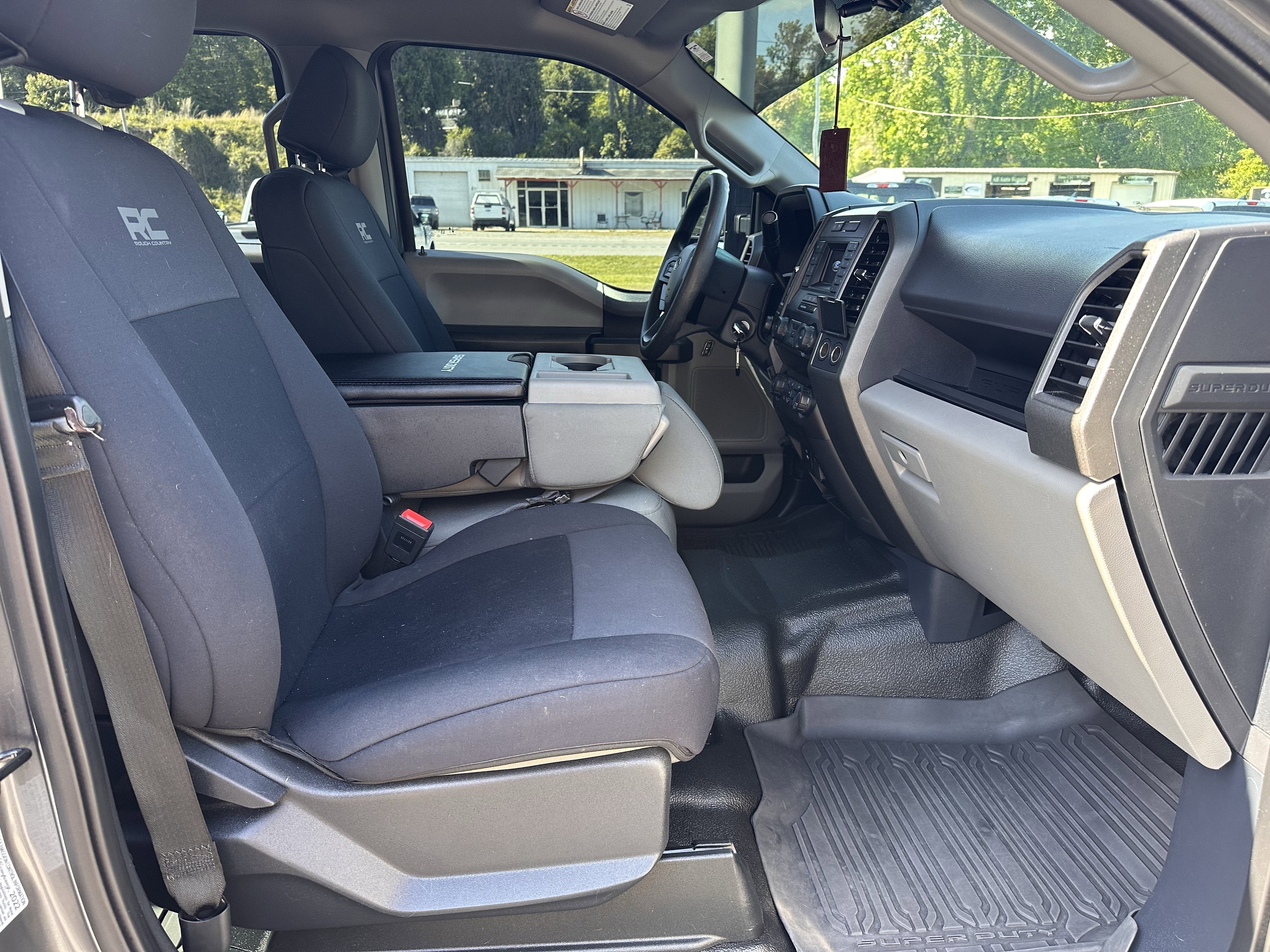 2022 Ford Super Duty F-350 DRW STX