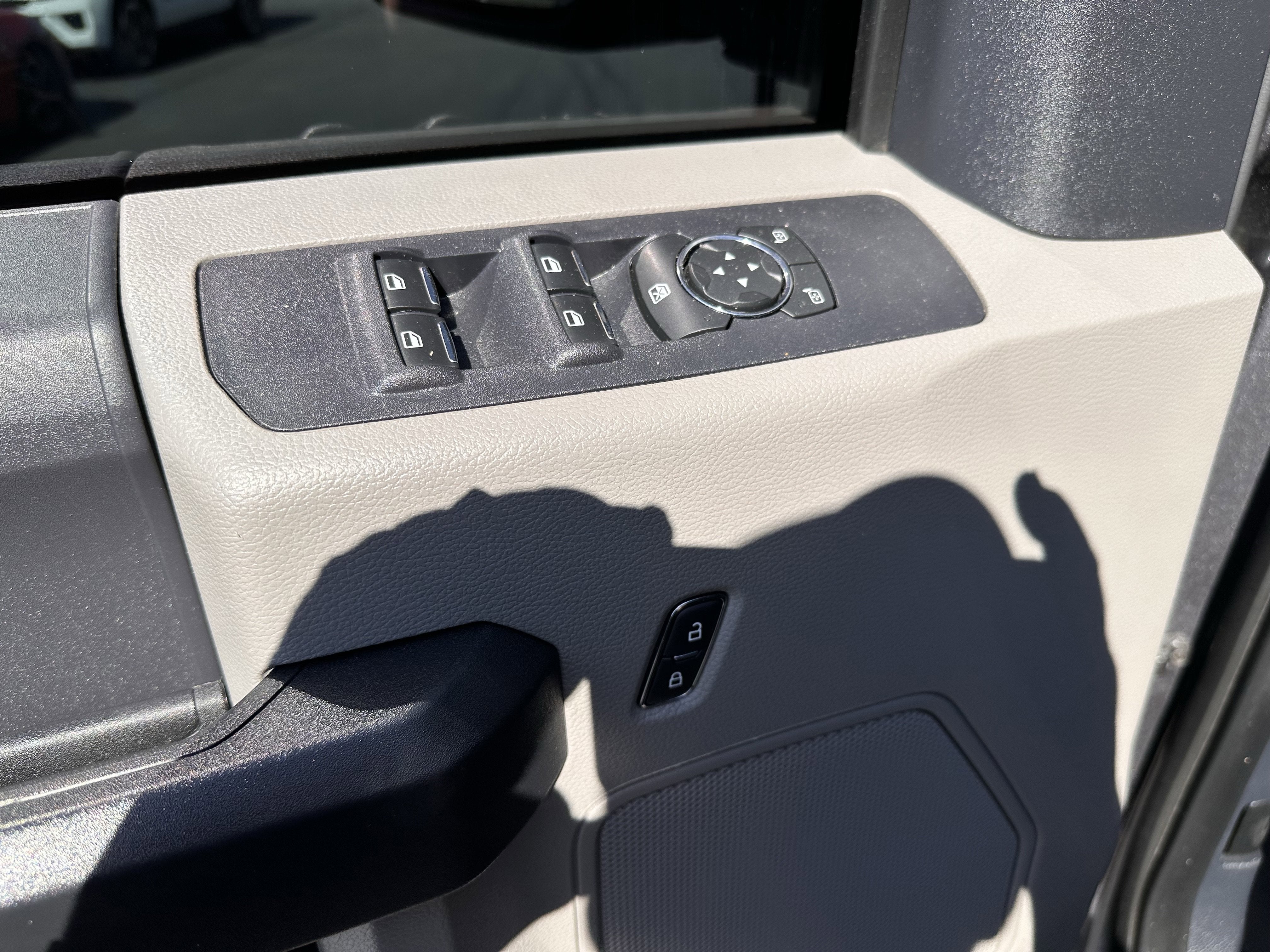 2022 Ford Super Duty F-350 DRW STX