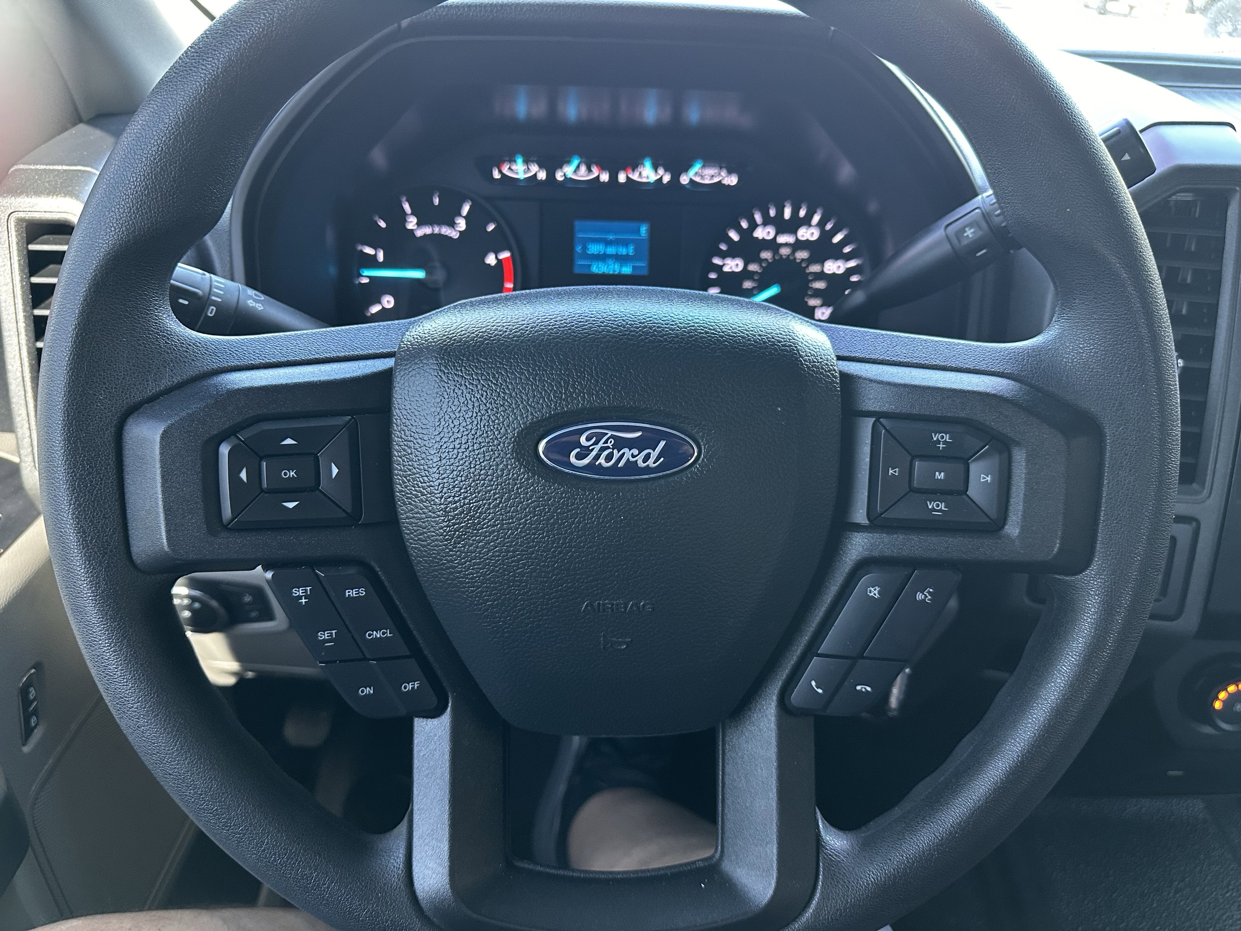 2022 Ford Super Duty F-350 DRW STX