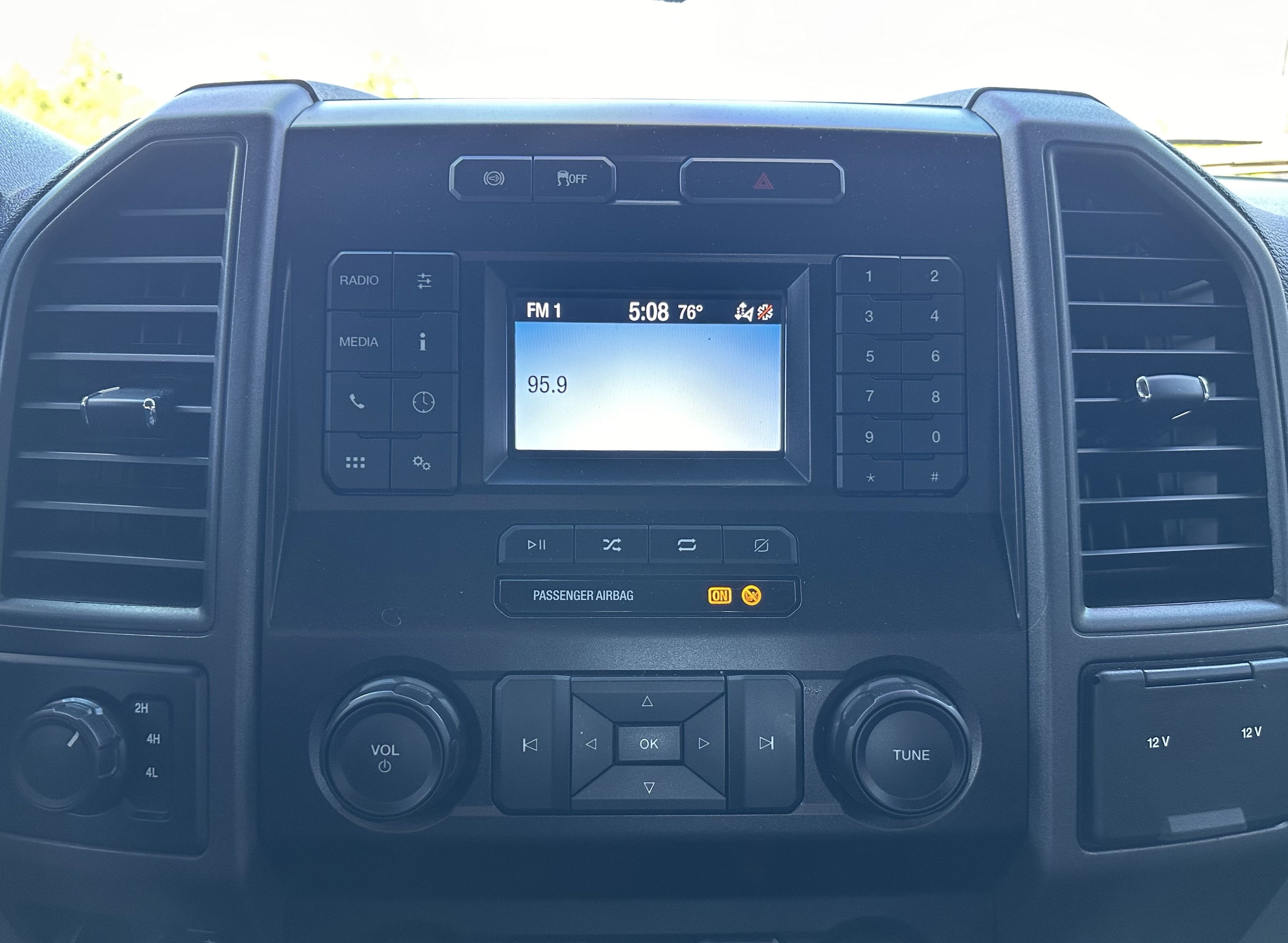 2022 Ford Super Duty F-350 DRW STX