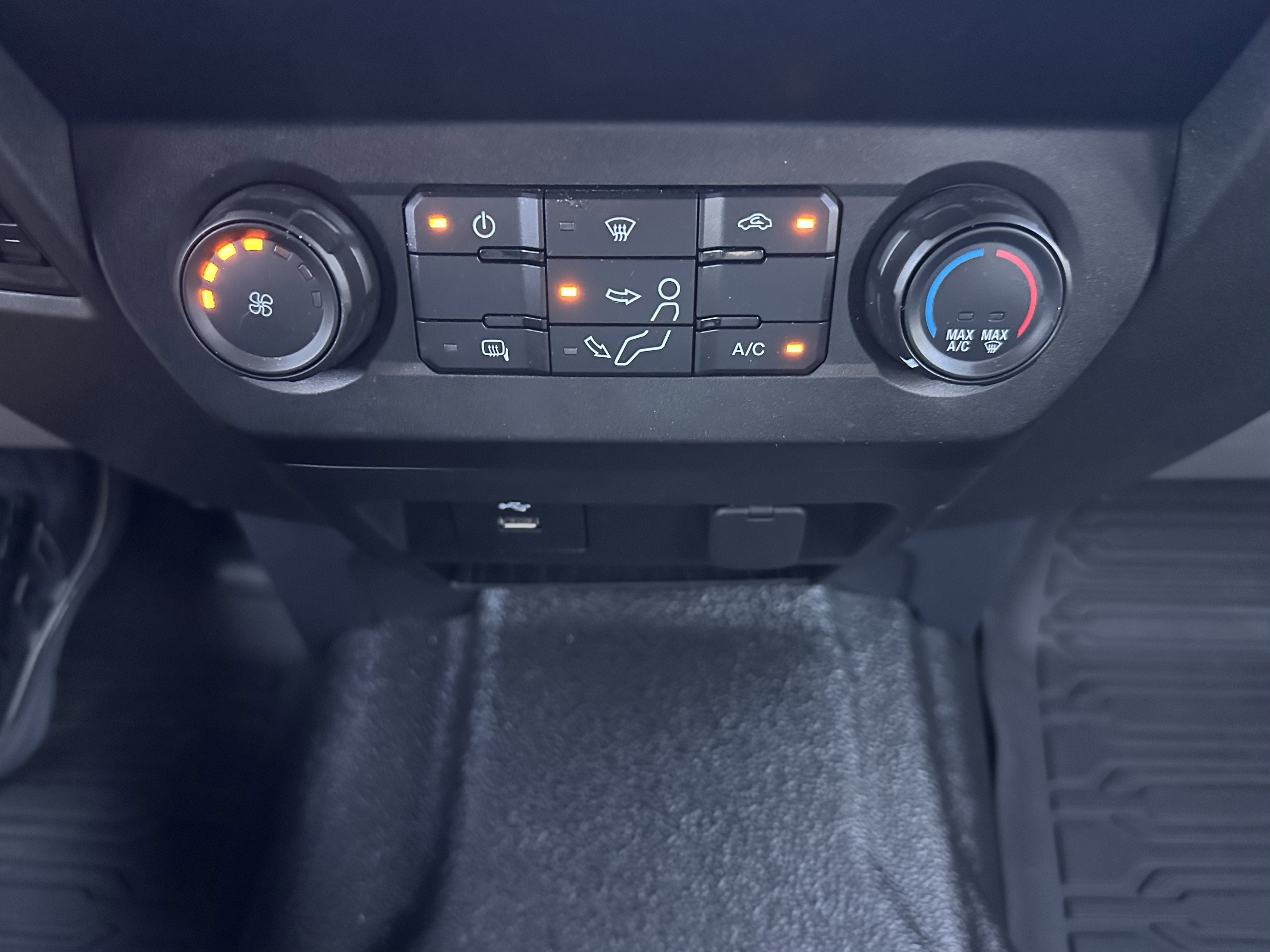 2022 Ford Super Duty F-350 DRW STX