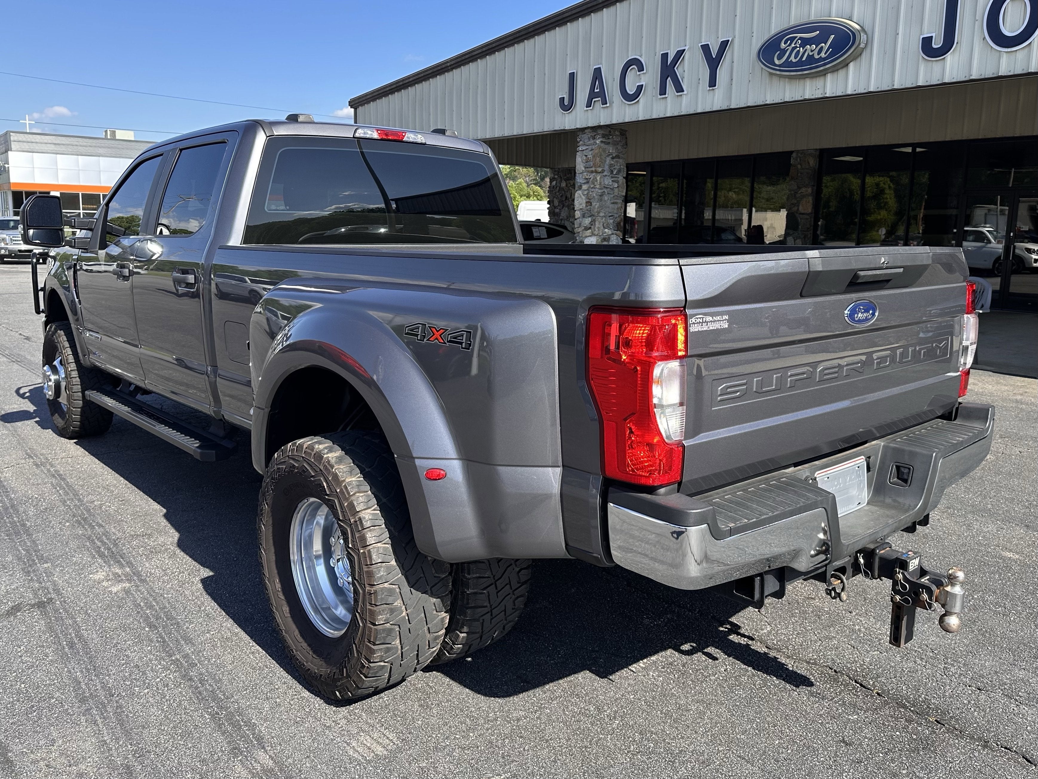 2022 Ford Super Duty F-350 DRW STX