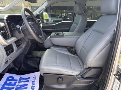 2024 Ford Super Duty F-350 DRW XL