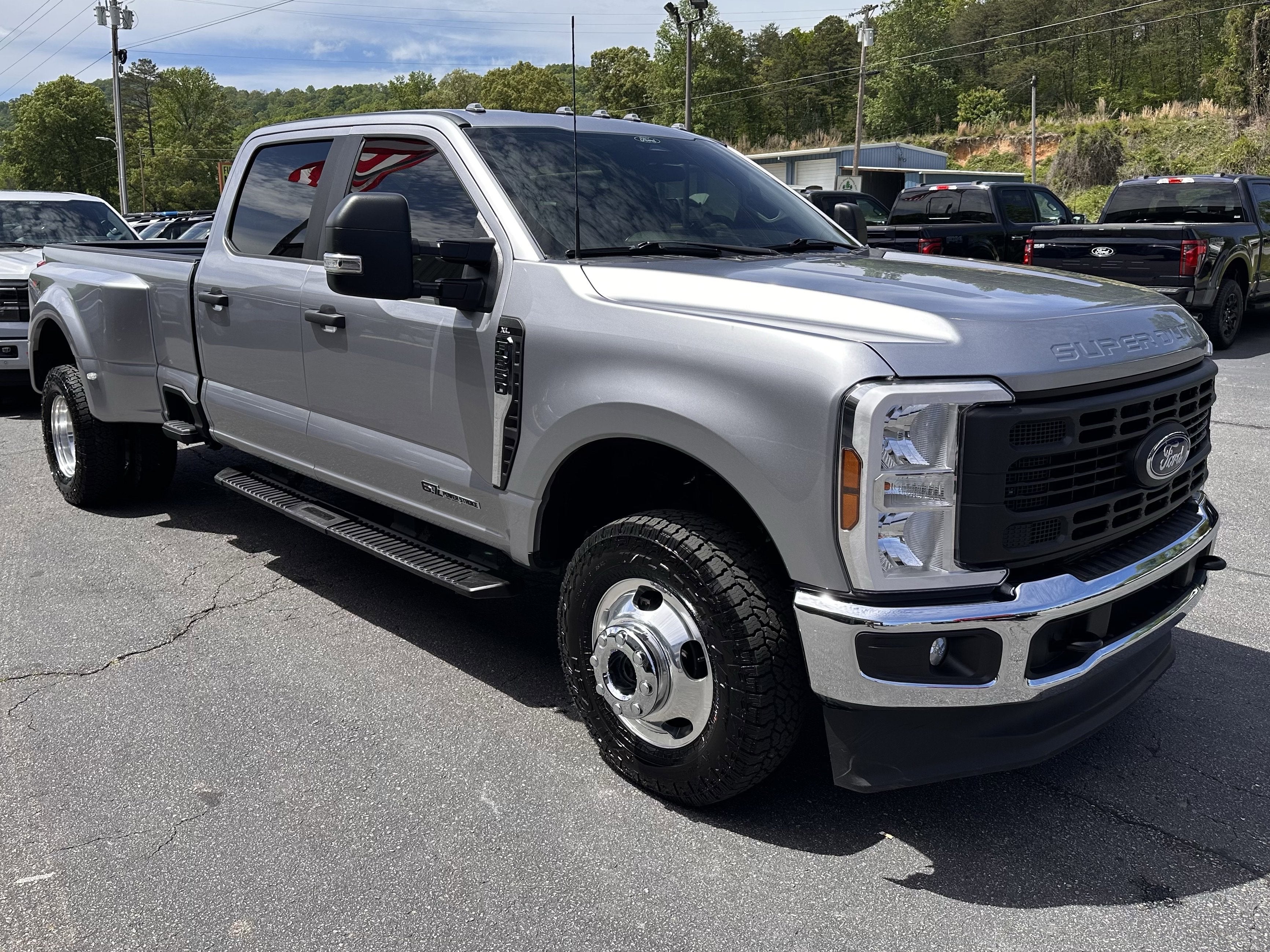 2024 Ford Super Duty F-350 DRW XL